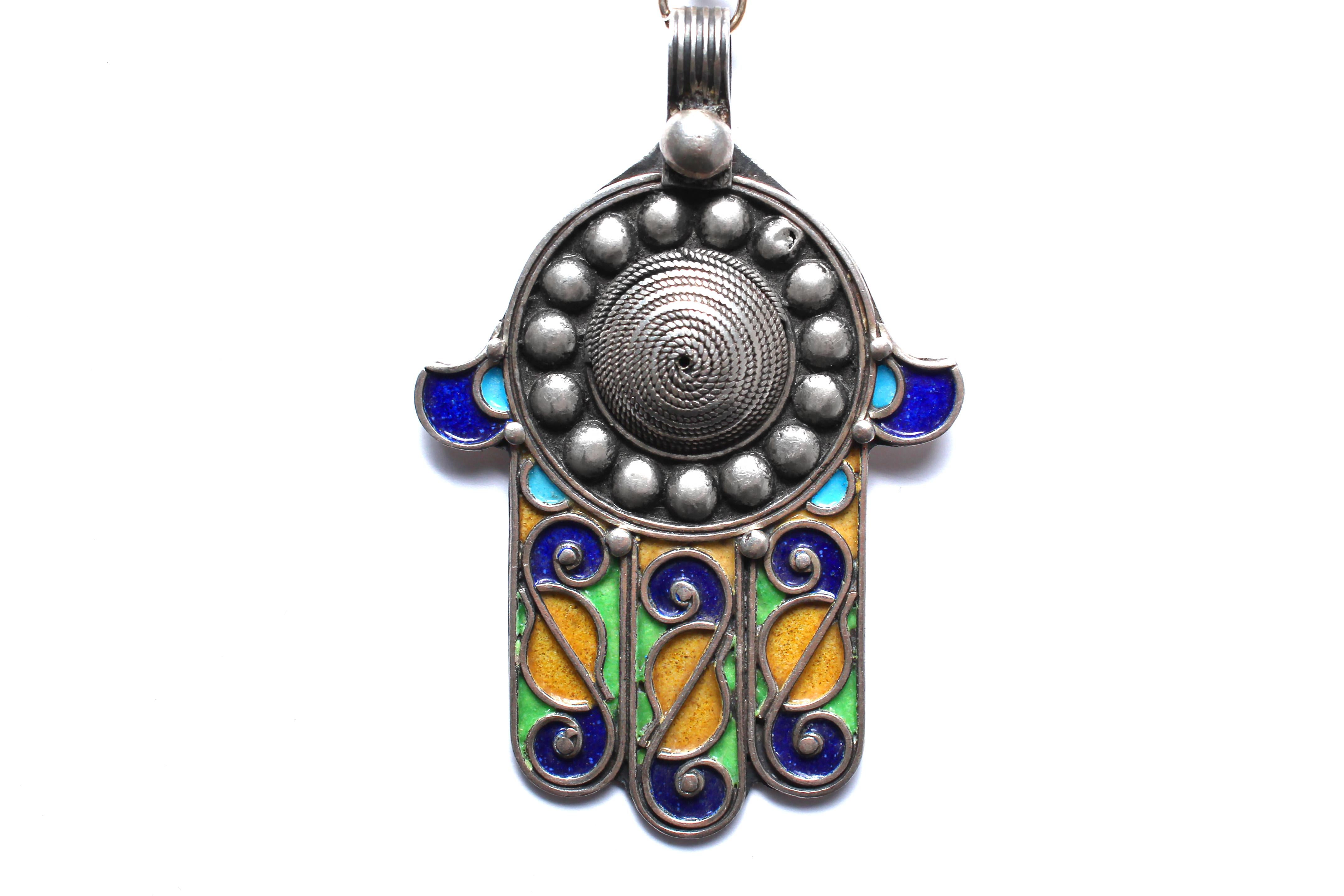 Clarissa Bronfman Signatur Antike marokkanische 'Casablanca' Symbol-Baum-Halskette im Angebot 3