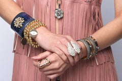Anello ad ala d'angelo con diamante firmato Clarissa Bronfman