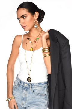 Clarissa Bronfman Signature Garnet 14kgold Caracas Necklace & Ebony Hamsa Pendat