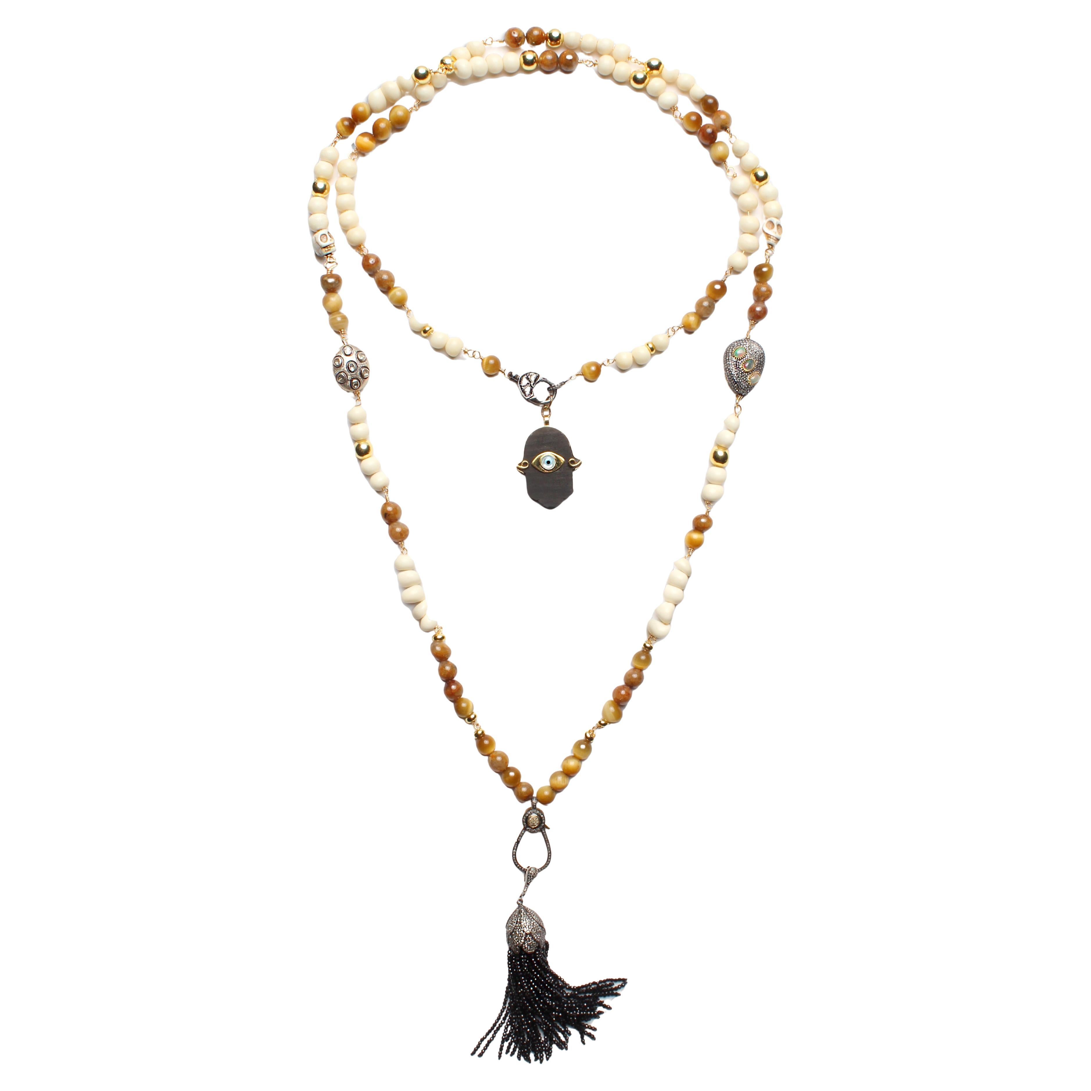 Clarissa Bronfman Occhio di Tigre Opale Onice Diamante Carmen Collana con nappina Hamsa Mano