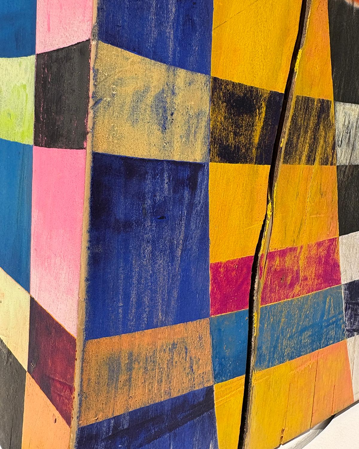 Viaggiatore del tempo, Ondata di calore (scultura astratta in legno ispirata a Frank Stella) in vendita 11
