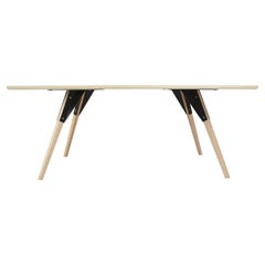 Mesa baja industrial Clarke Ovalada Arce Negro