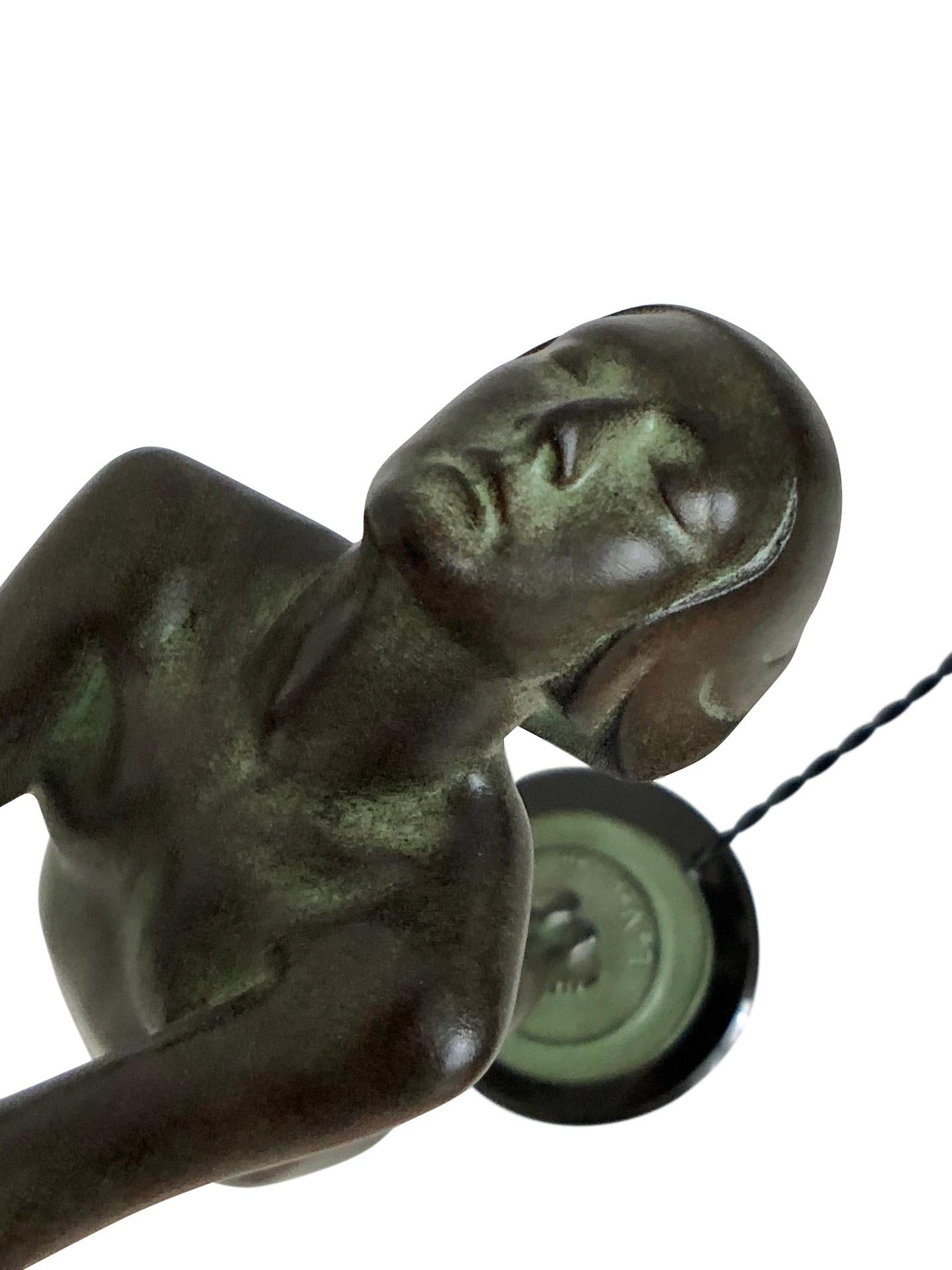 Vetro Lampada Clarté Sculpture Lueur dell'importante artista Art Verrier in vendita