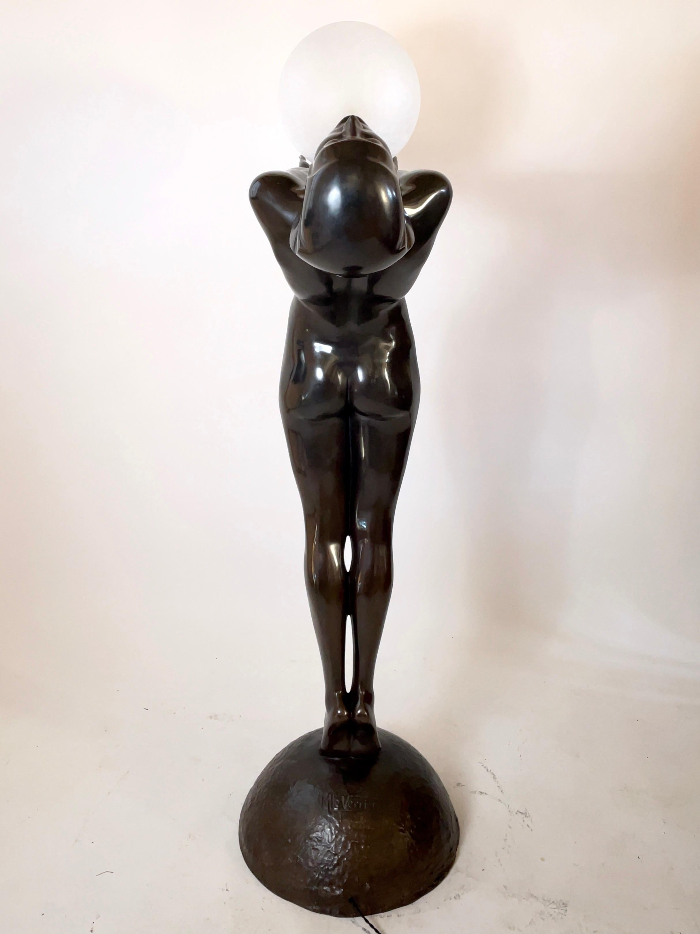 Clarté Très Grande Sculpture en Style Art Déco Lampadaire Original Max Le Verrier en vente 1