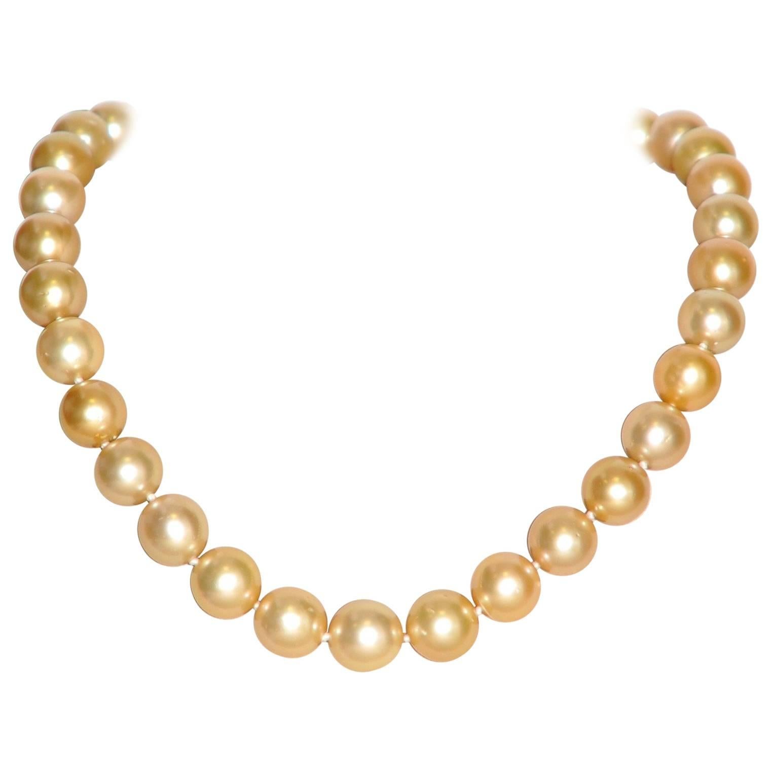 Verschluss Perlen-Halskette Südsee-Goldperlen Gelbgold 18 Karat im Angebot