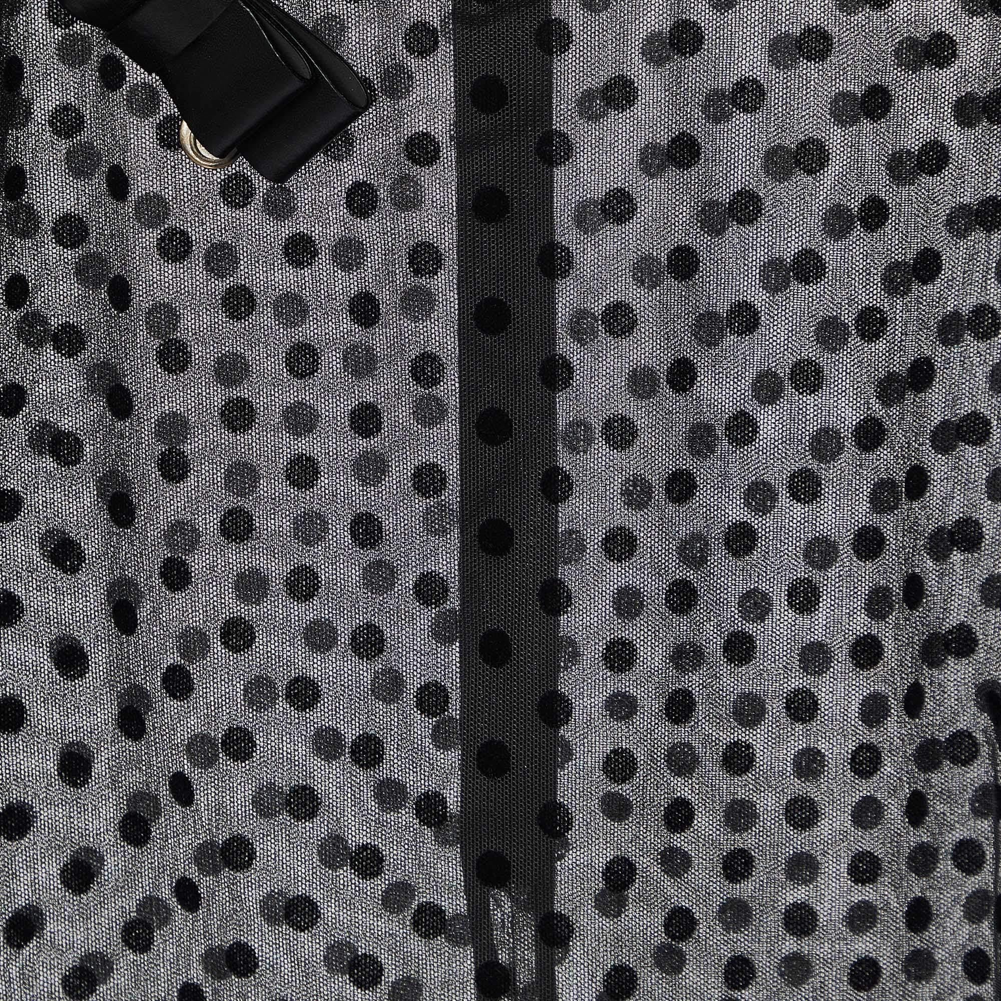 Noir Class by Roberto Cavalli Chemisier en tulle transparent noir à points floqués M. en vente