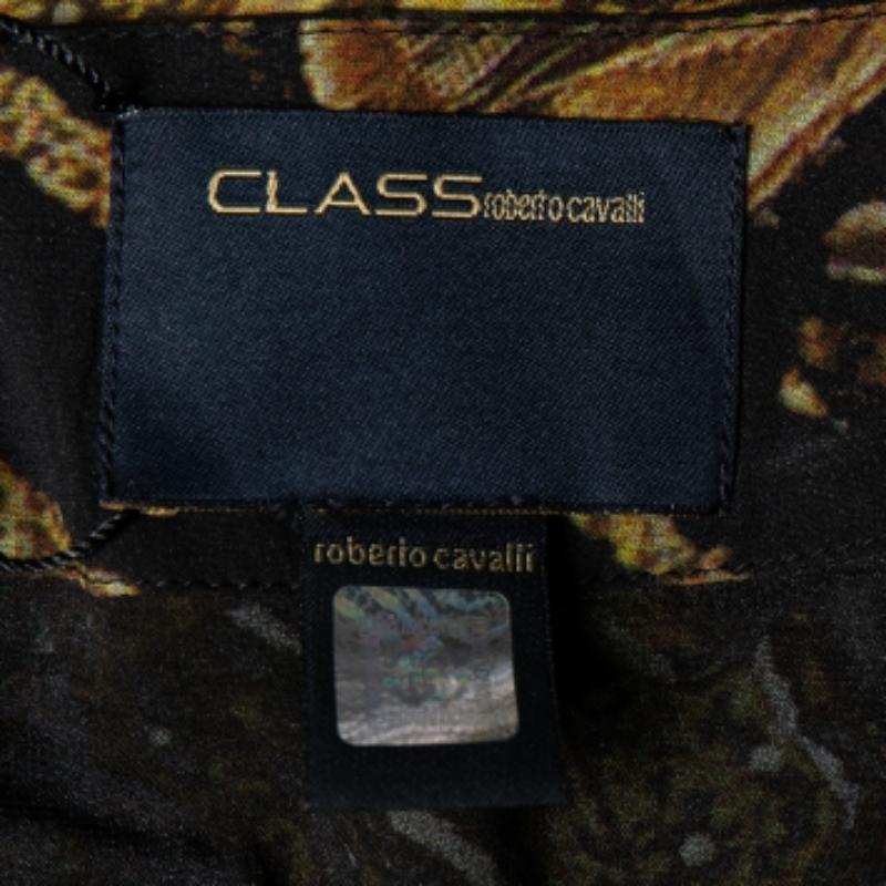 Class by Roberto Cavalli Schwarzes bedrucktes Seidenoberteil mit gerafftem Ausschnitt und Knopfleiste vorne, M 1