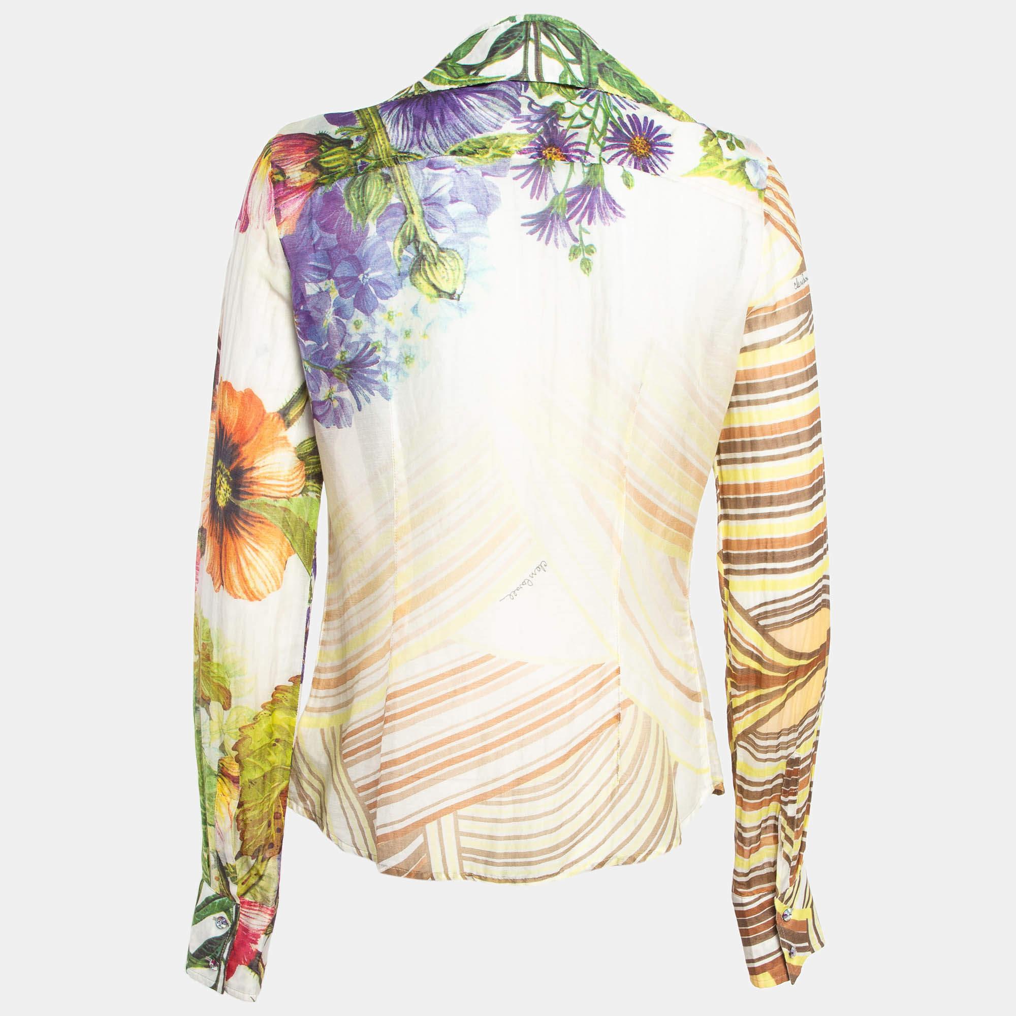 Questa camicia firmata è favolosa. È realizzata con materiali pregiati e presenta una silhouette aderente. Abbinalo a pantaloni e mocassini per un ensemble di tendenza.