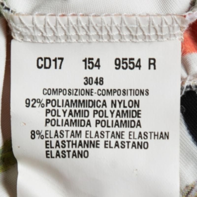 Haut Class by Roberto Cavalli blanc imprimé floral L Bon état - En vente à Dubai, Al Qouz 2
