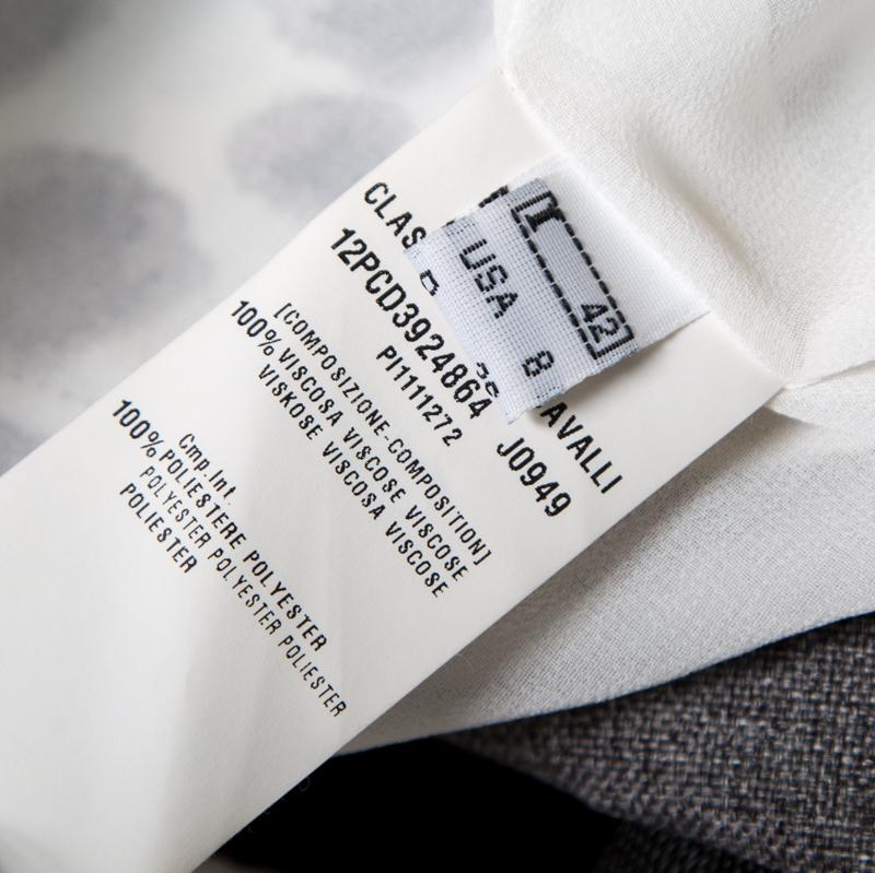 Class by Roberto Cavalli White Leopard Printed Knit Long Sleeve Wrap Dress M In Good Condition In Dubai, Al Qouz 2