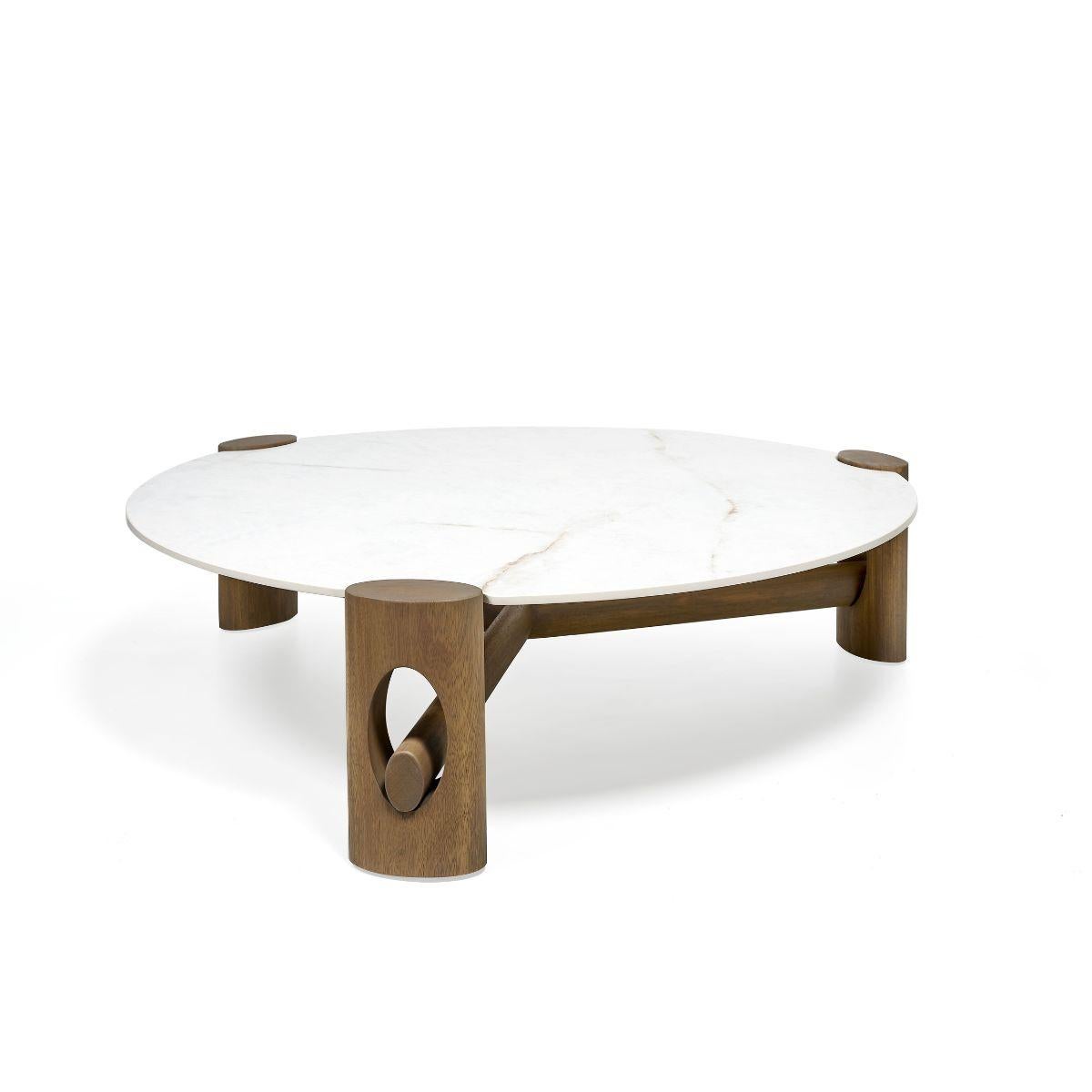 Portoghese Class.25 Round Coffee Table in Wood and Ceramic by Ronald Sasson in vendita