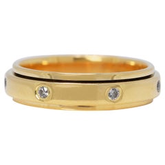 Classic 0.07ct 7-stone Round Brilliant Natural Diamond in 18K Yellow Gold