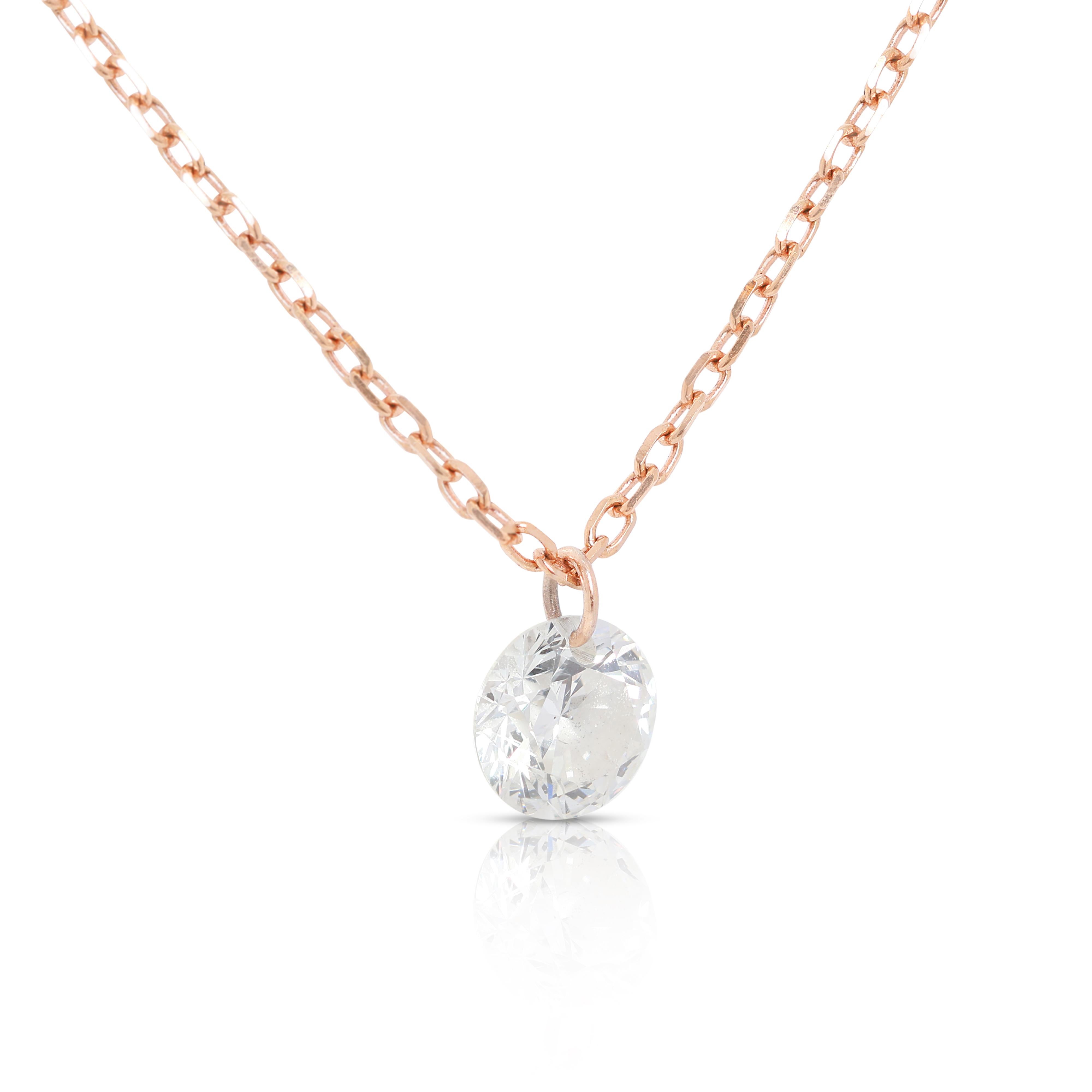 Classic 0.16ct Solitaire Necklace in 18K Rose Gold In New Condition In רמת גן, IL