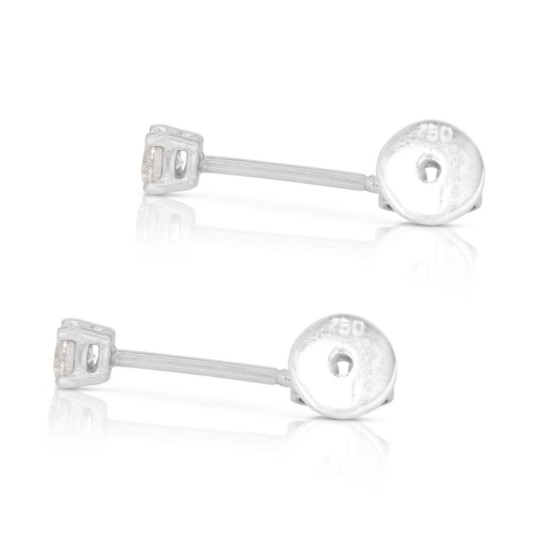 Classic 0.26ct Diamond Stud Earrings set in 18K White Gold For Sale 1