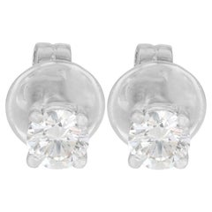 Orecchini classici con diamante da 0,26 carati in oro bianco 18 carati