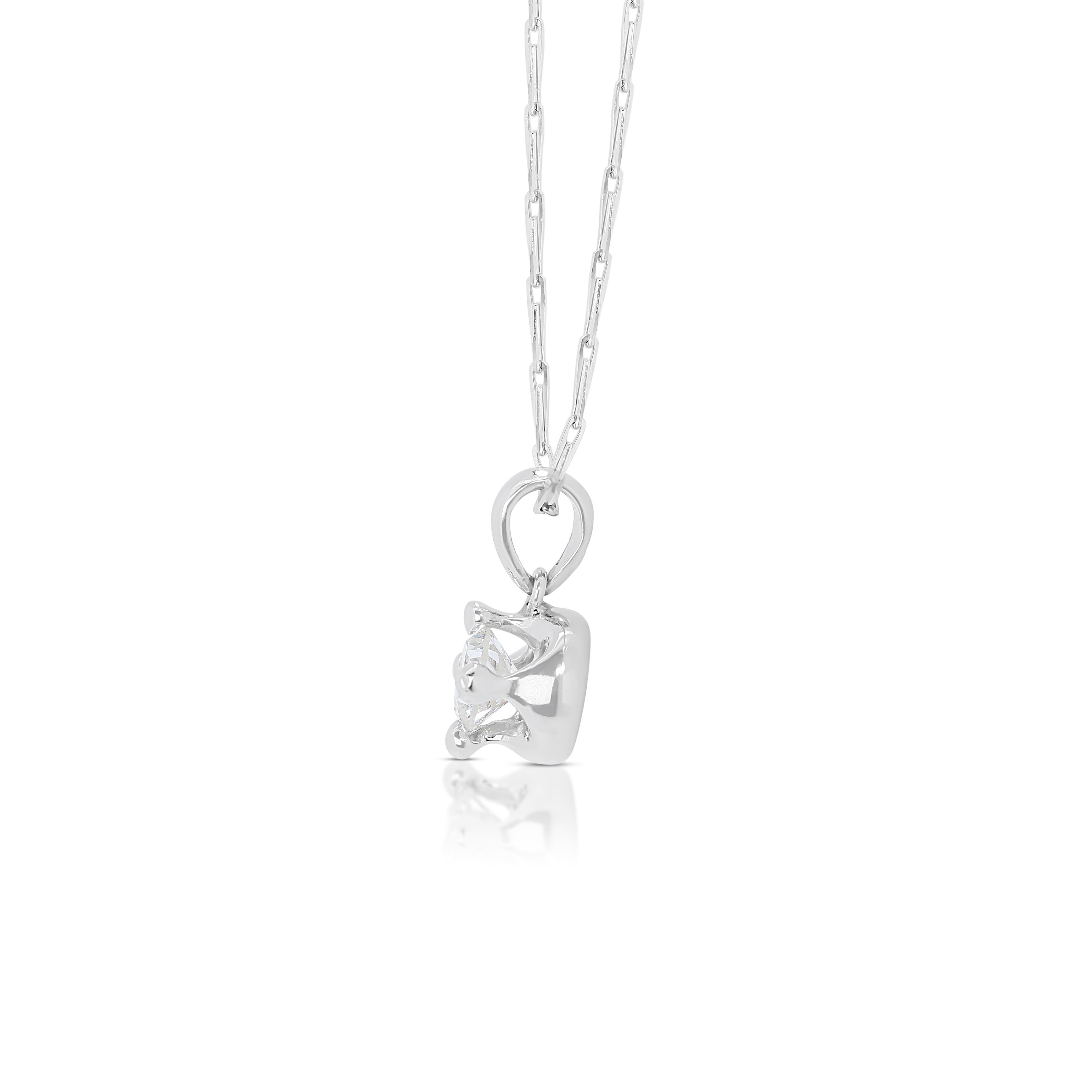 Round Cut Classic 0.32ct Diamond Solitaire Necklace in 18K White Gold - (Chain Included) For Sale