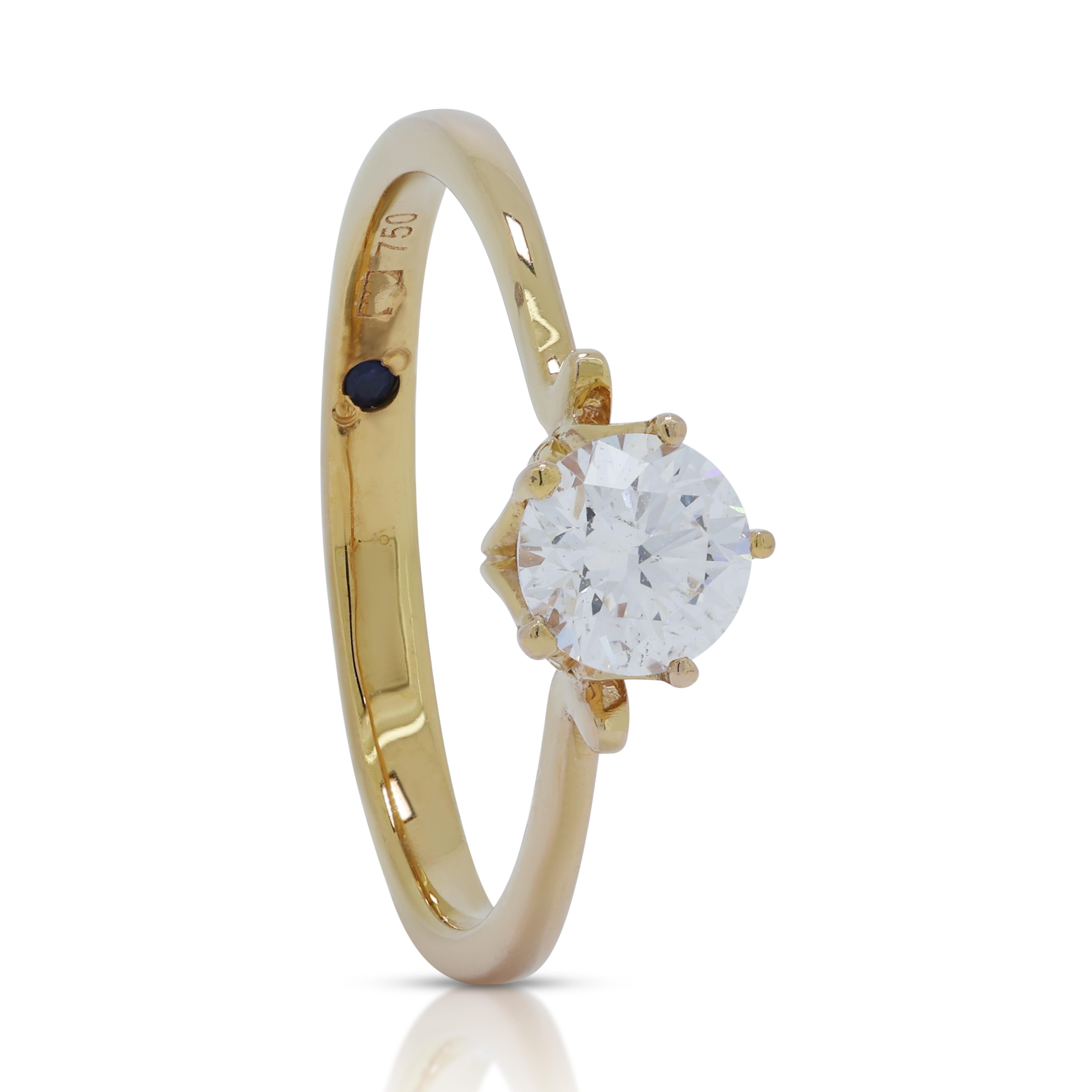 Classic 0.40ct Diamond Solitaire Ring in 18K Yellow Gold For Sale 2