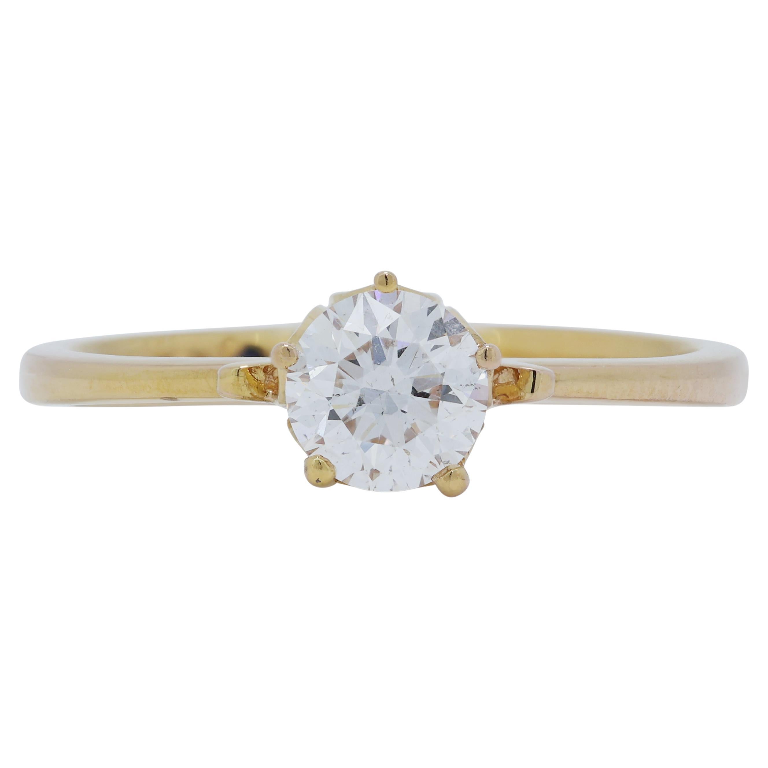Classic 0.40ct Diamond Solitaire Ring in 18K Yellow Gold  For Sale