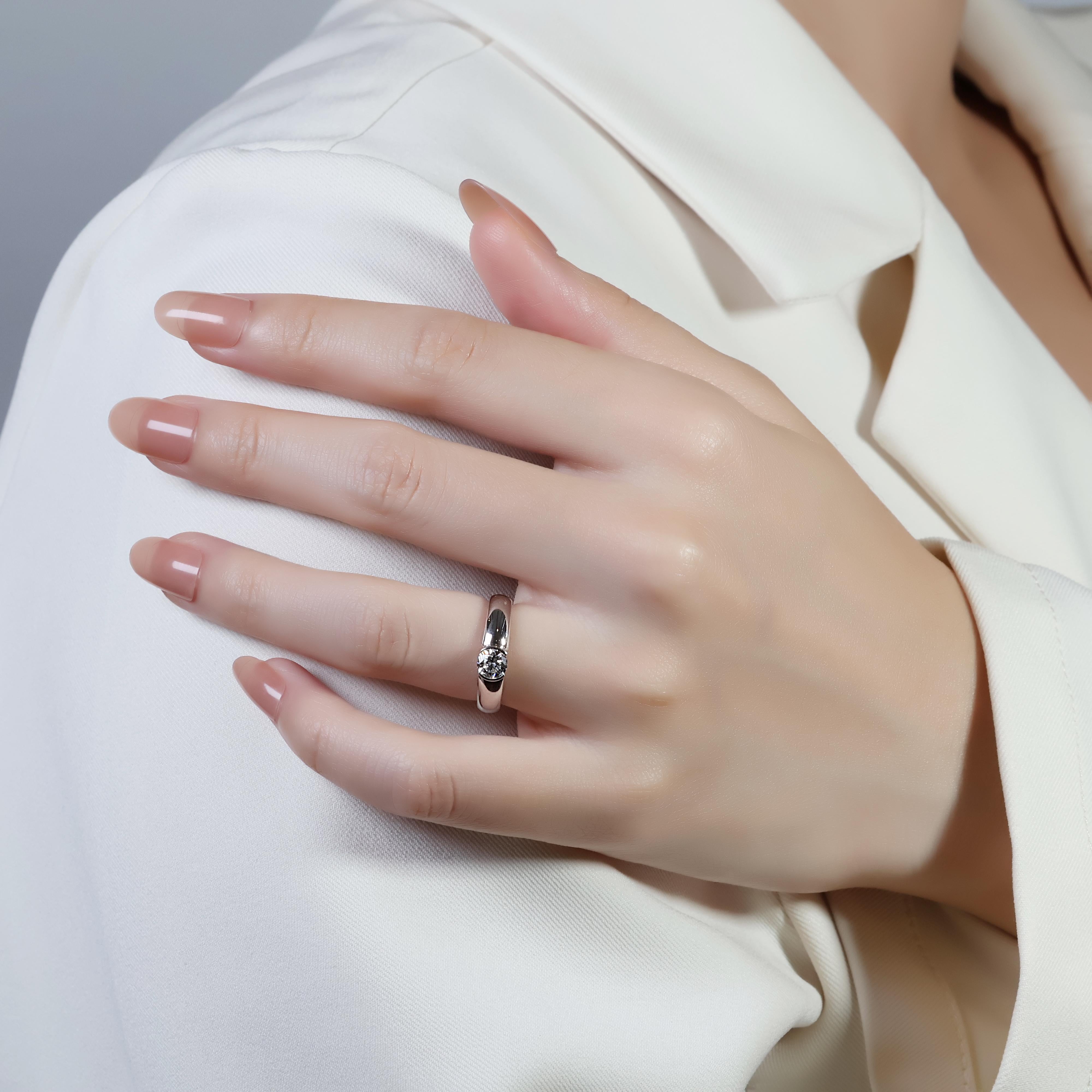 Classic 0.43ct Diamond Solitaire Ring in 18K White Gold 4