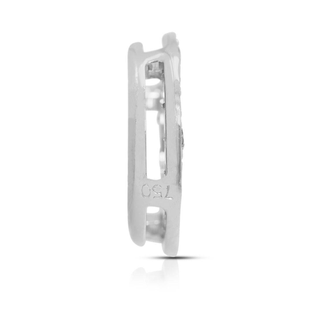 Women's or Men's Classic 0.4ct Natural Diamond Pendant in 18K White Gold For Sale