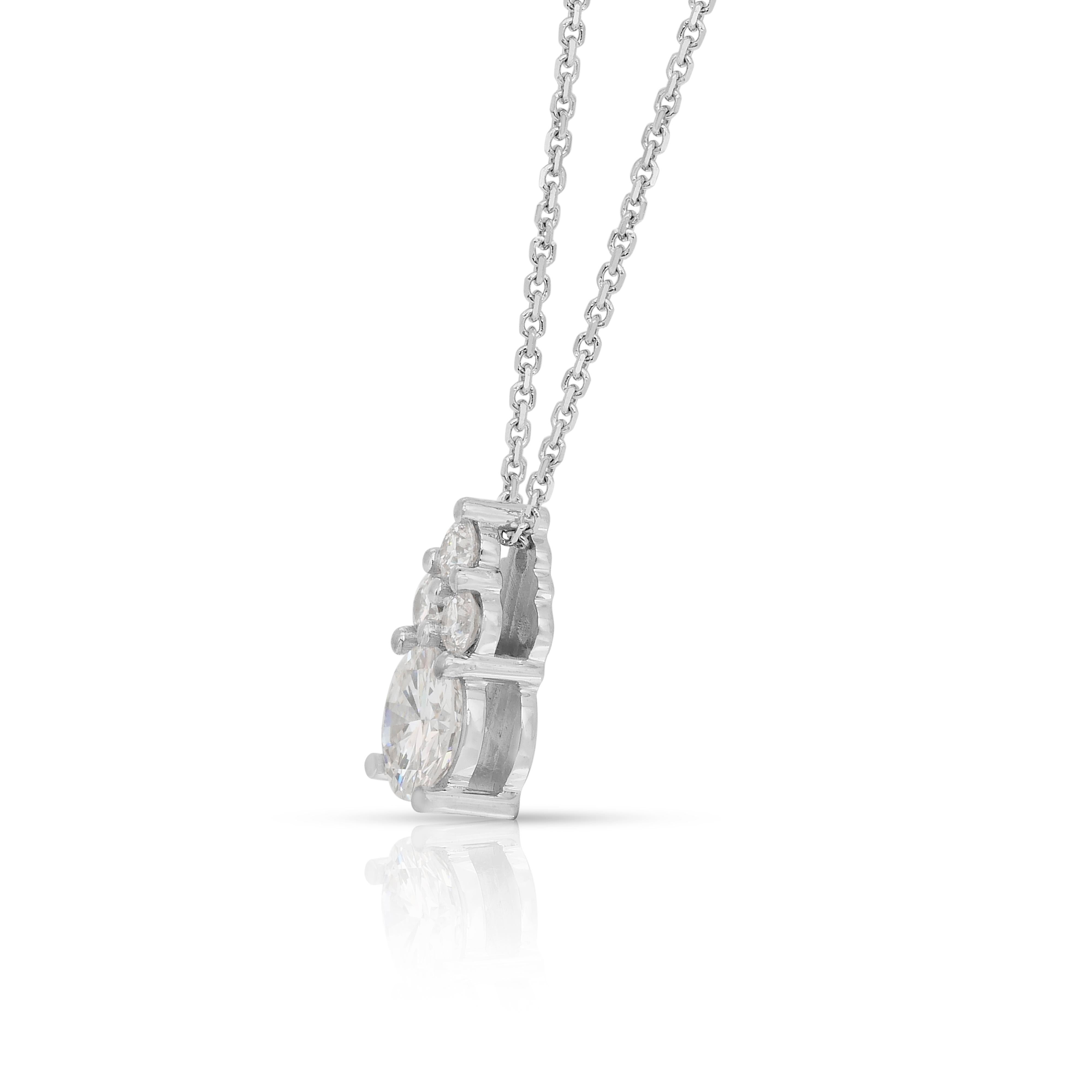 Collier classique de 0,74ct de diamants avec pendentif en or blanc 18k - certifié IGI Neuf - En vente à רמת גן, IL