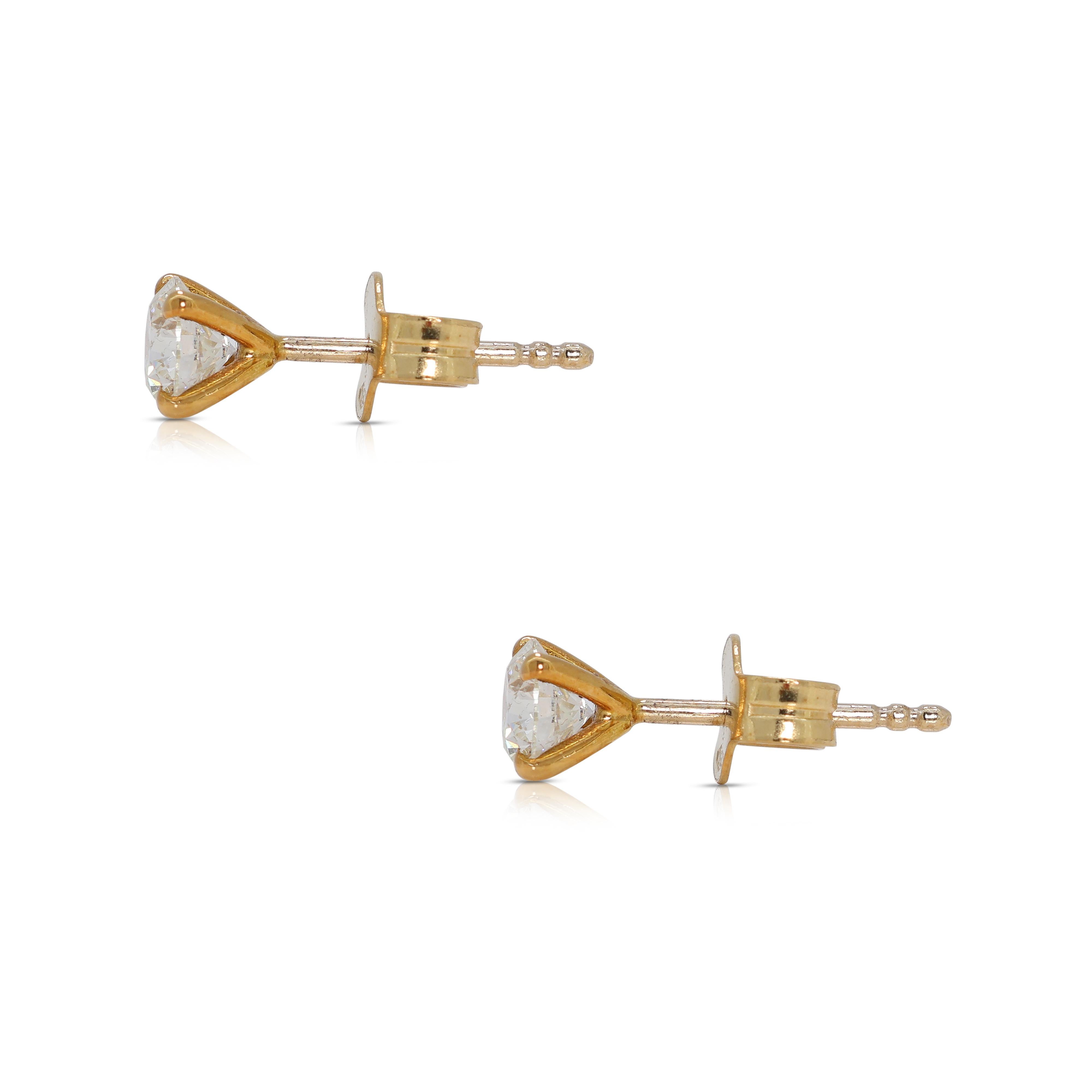 Boucles d'oreilles classiques en or jaune 18 carats avec AIG et diamant naturel de 0,80 ct Pour femmes en vente