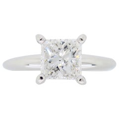 Classic 1.00 Carat Princess Cut Diamond Solitaire Engagement Ring