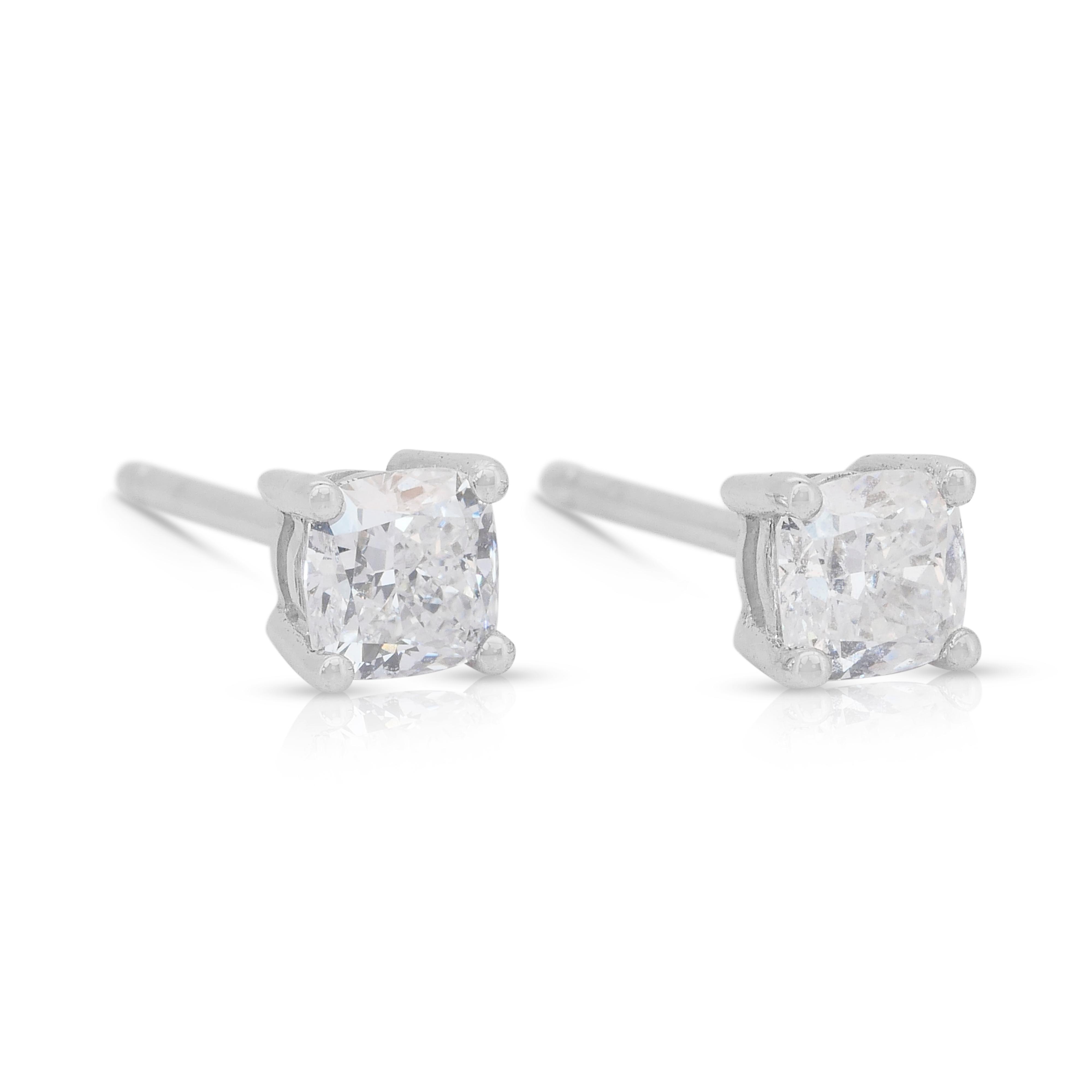 Taille coussin Boucles d'oreilles classiques en or blanc 18 carats avec 1,02 ct de diamants - certifiées GIA en vente
