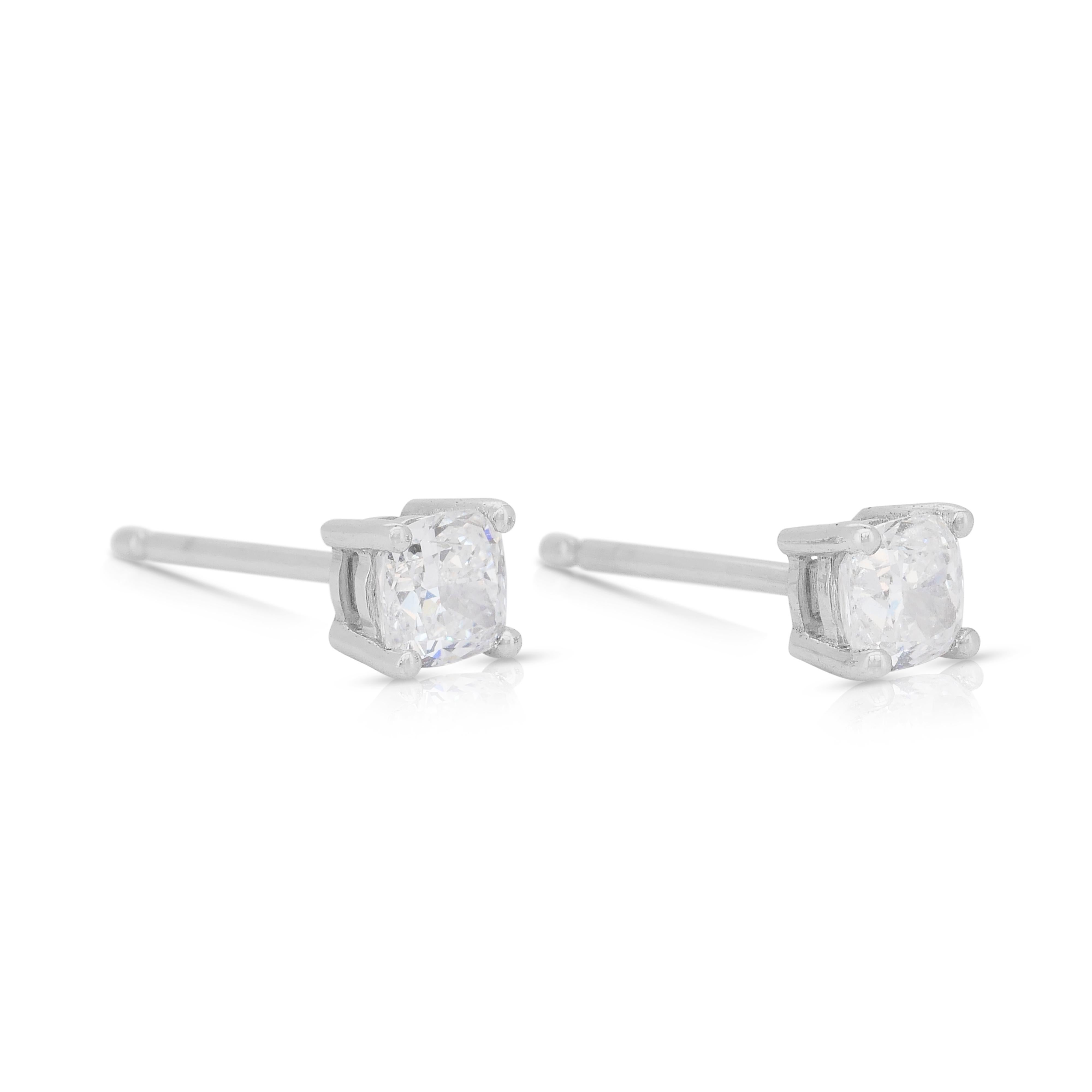 Boucles d'oreilles classiques en or blanc 18 carats avec 1,02 ct de diamants - certifiées GIA Neuf - En vente à רמת גן, IL