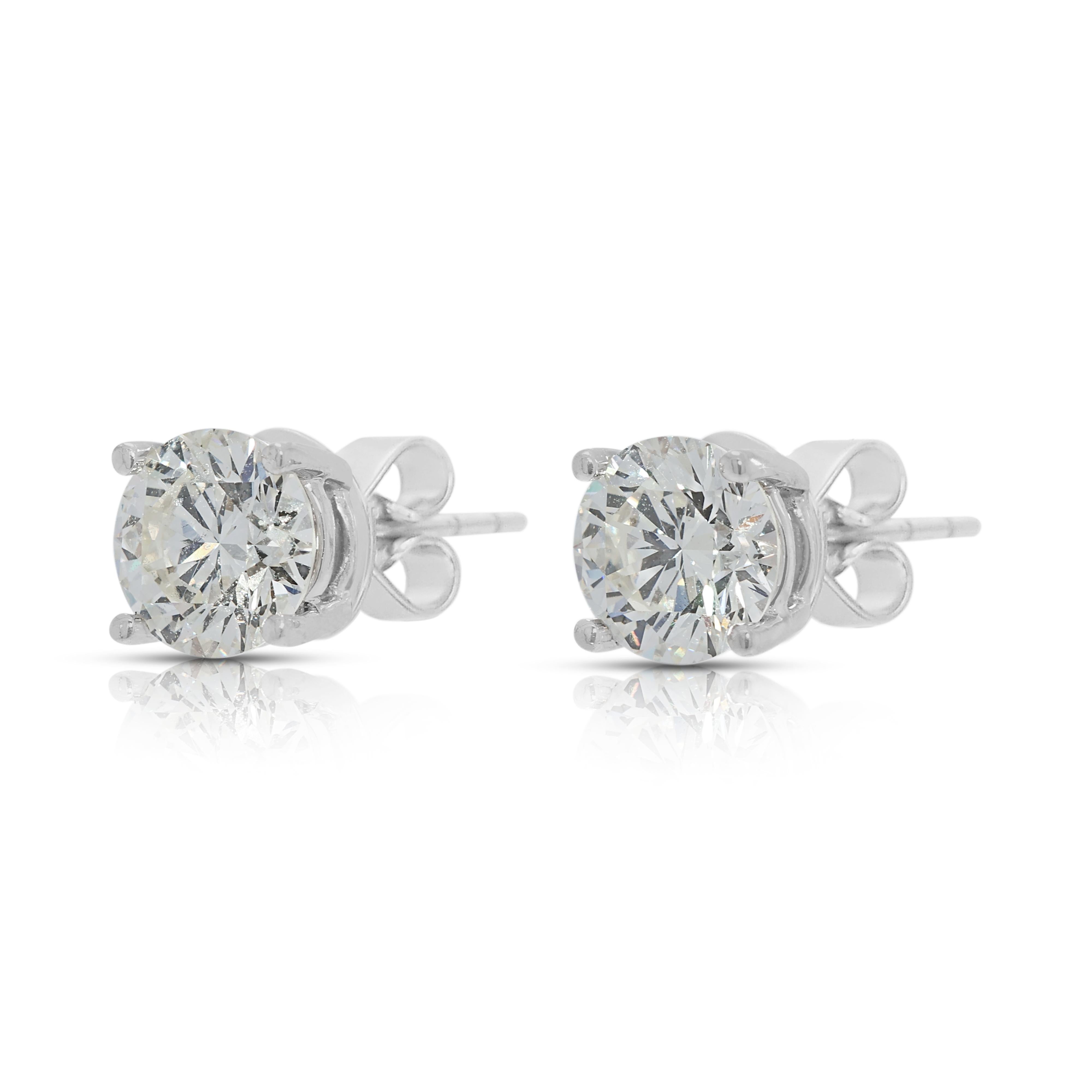 Orecchini classici con diamanti naturali da 1,34 ct in oro bianco 18 carati In condizioni ottime in vendita a רמת גן, IL