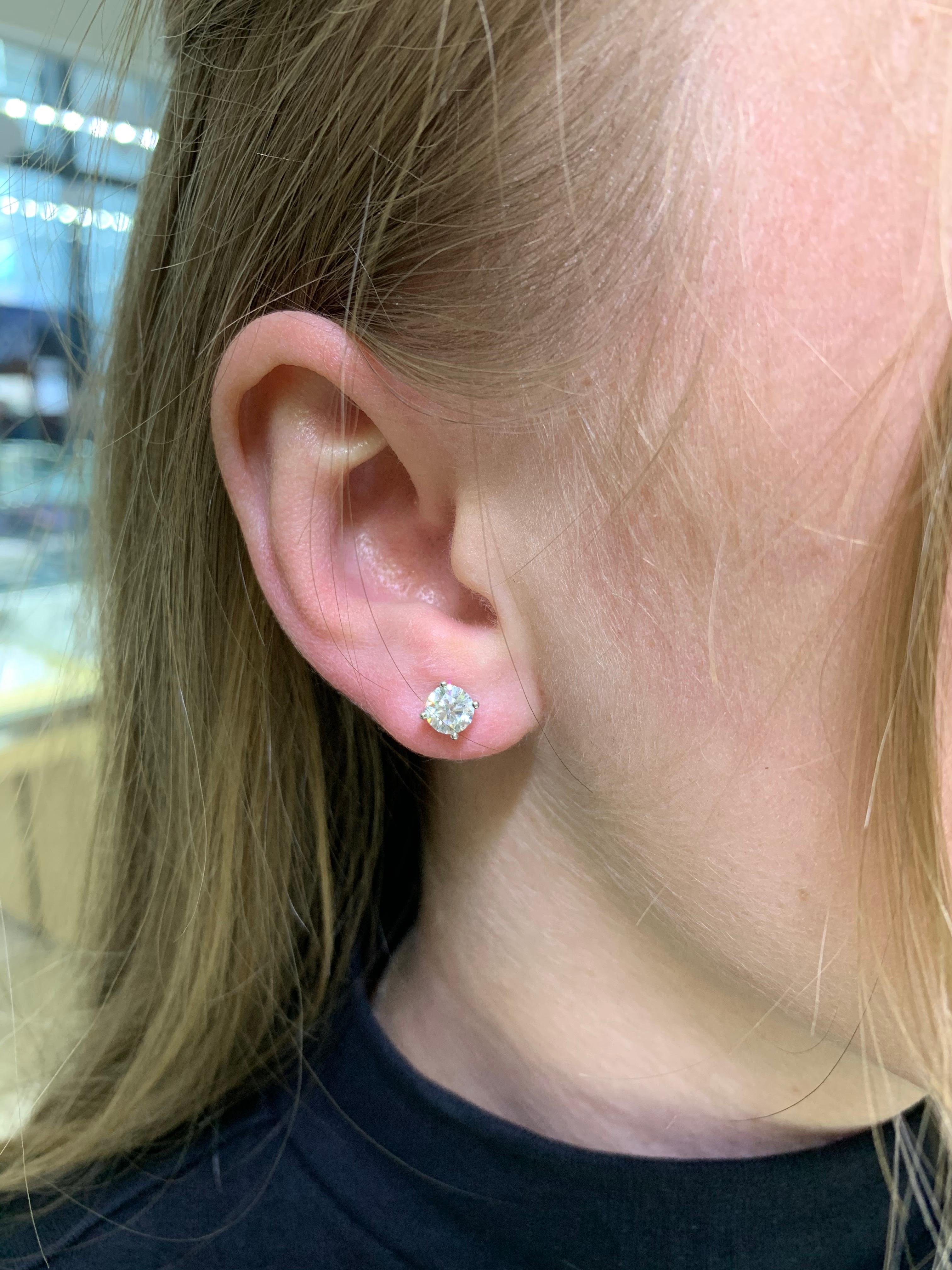 1.4 carat diamond stud earrings