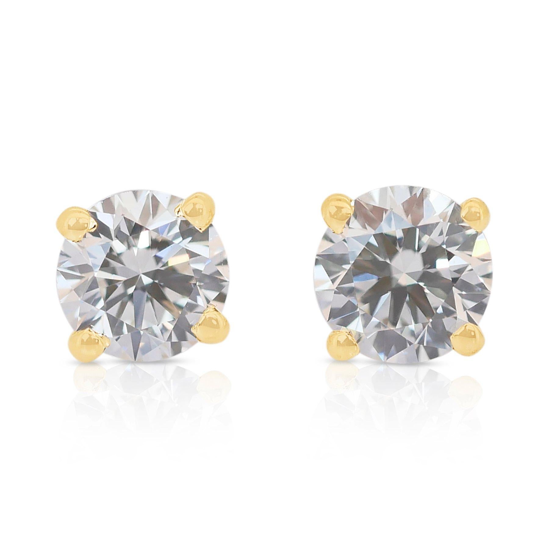 Classic 1.43ct Triple Excellent Ideal Cut Diamonds Stud Earrings For Sale 4