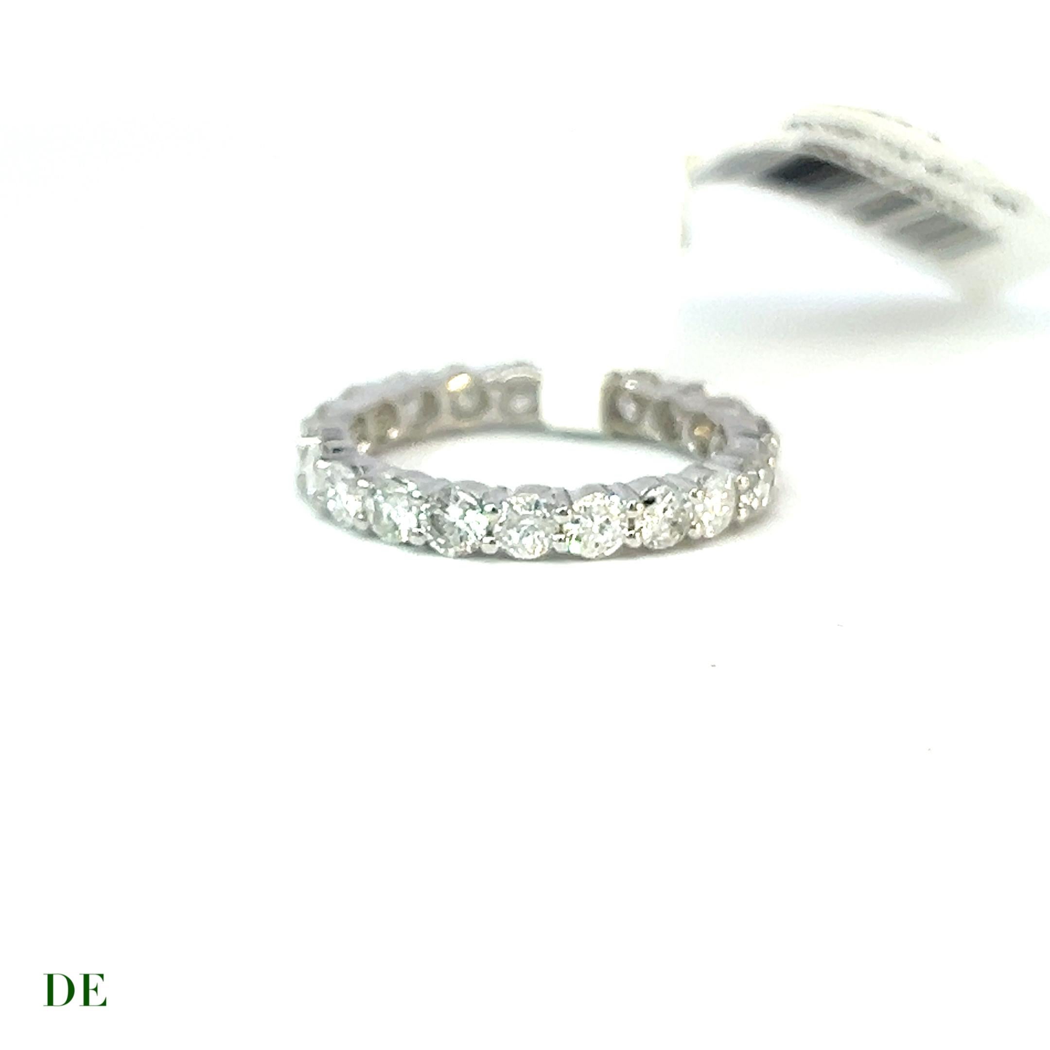 Classic 14k Gold 2.286 Carat Elegant Eternity Band Diamond Ring In New Condition For Sale In kowloon, Kowloon
