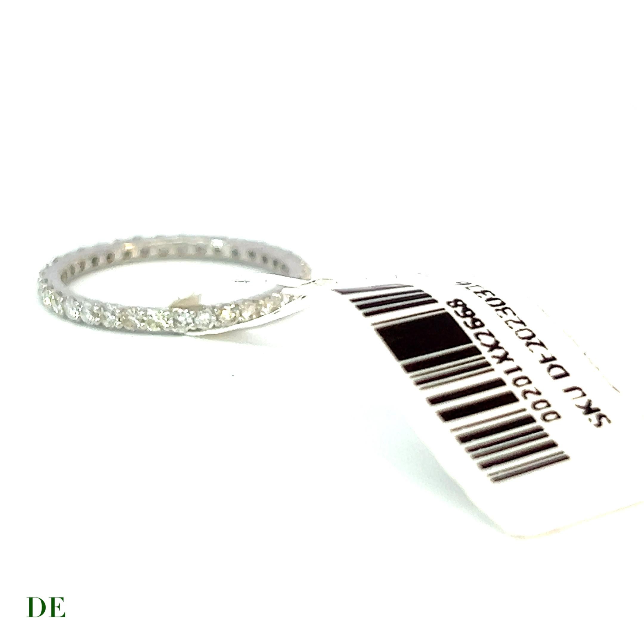 Classic 14k Gold .686 Carat Elegant Eternity Band Diamond Ring In New Condition For Sale In kowloon, Kowloon