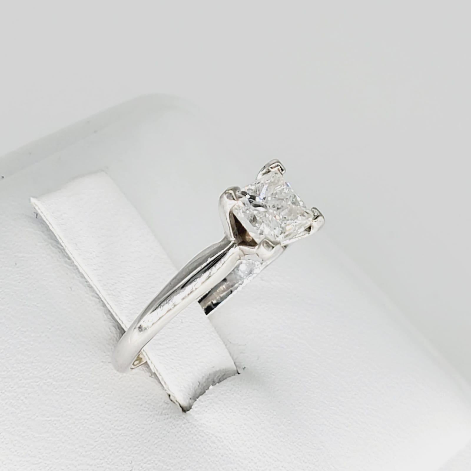 0.75 carat princess cut diamond ring