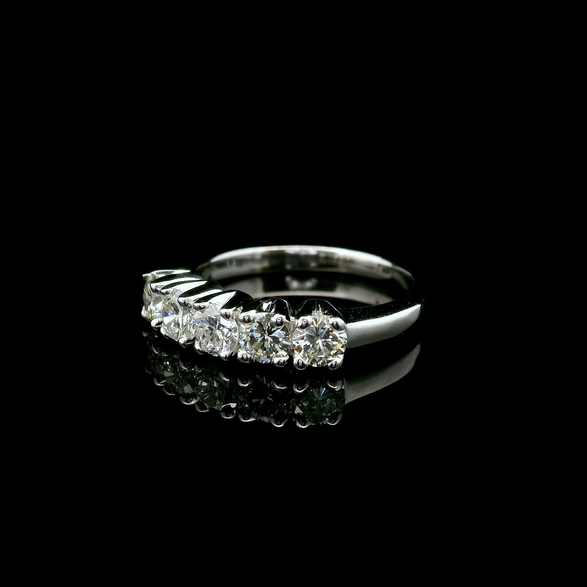Women's Classic 14k White Gold 0.80ctw Diamond 5 Stone Wedding Band Ring For Sale