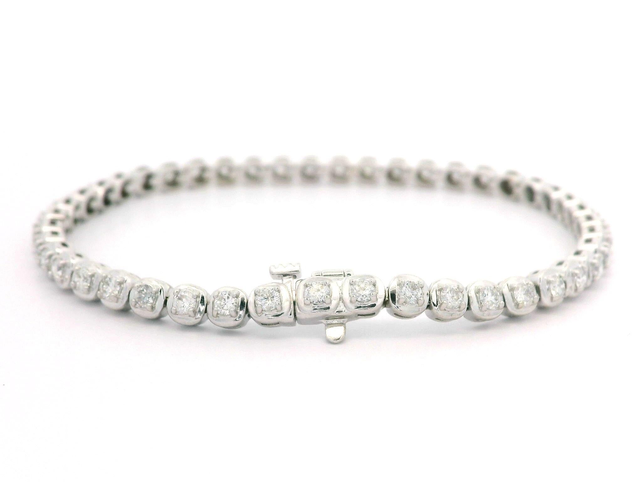 Classic 14k White Gold 1.8ctw Diamond Cushion Link Line Tennis Bracelet 6