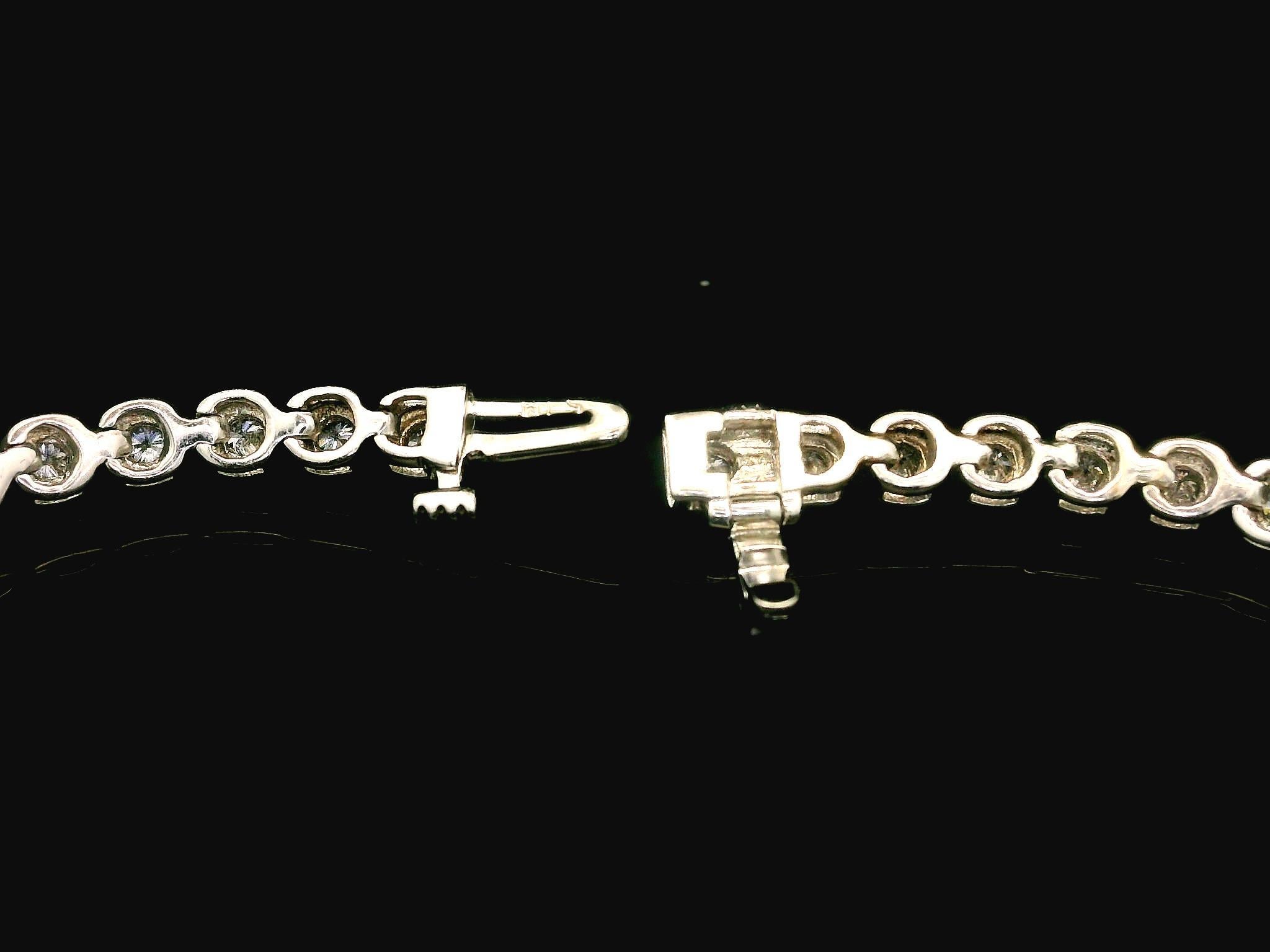 Classic 14k White Gold 1.8ctw Diamond Cushion Link Line Tennis Bracelet 1