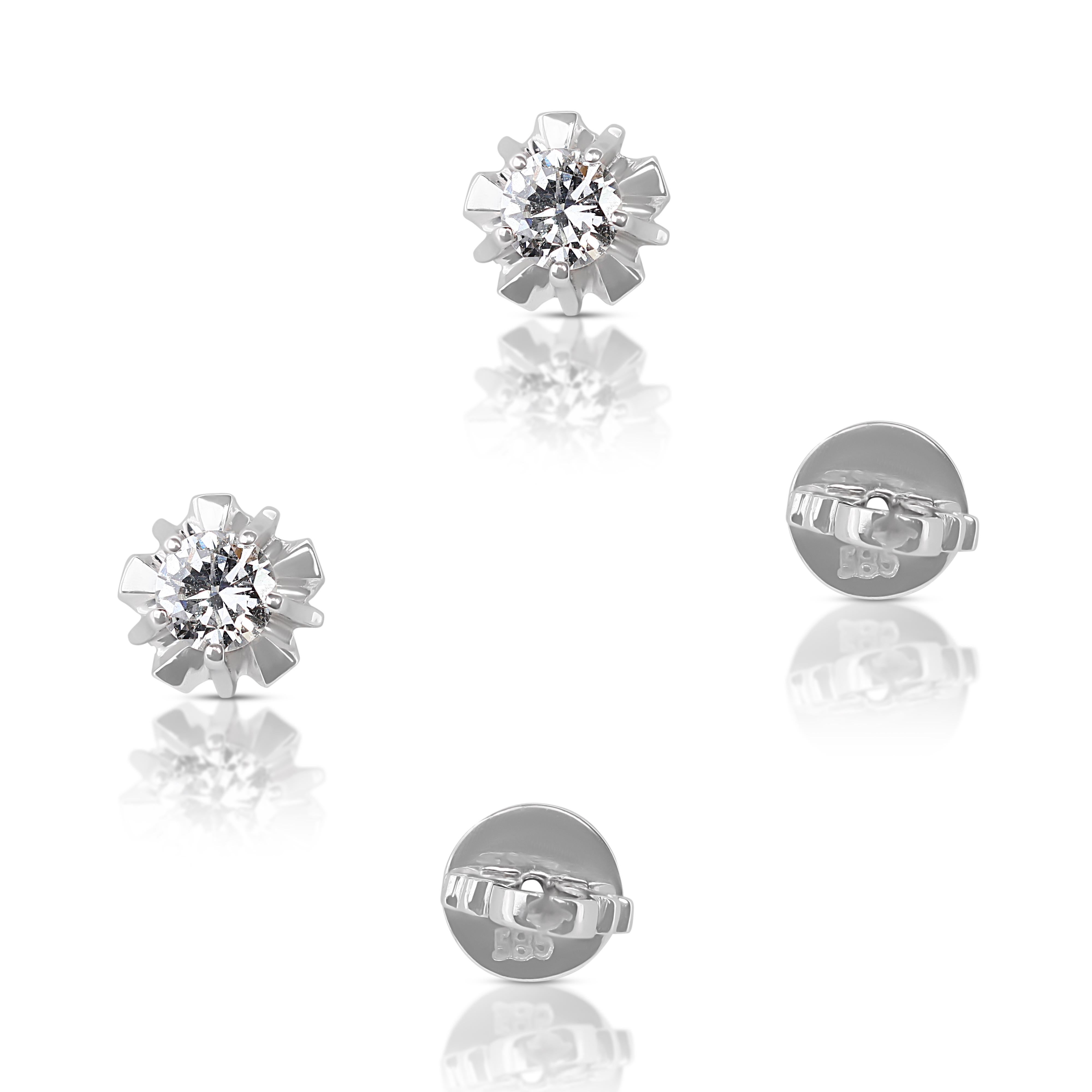 Classic 14k White Gold Solitaire Stud Earrings with 0.40 Ct Natural Diamonds For Sale 2