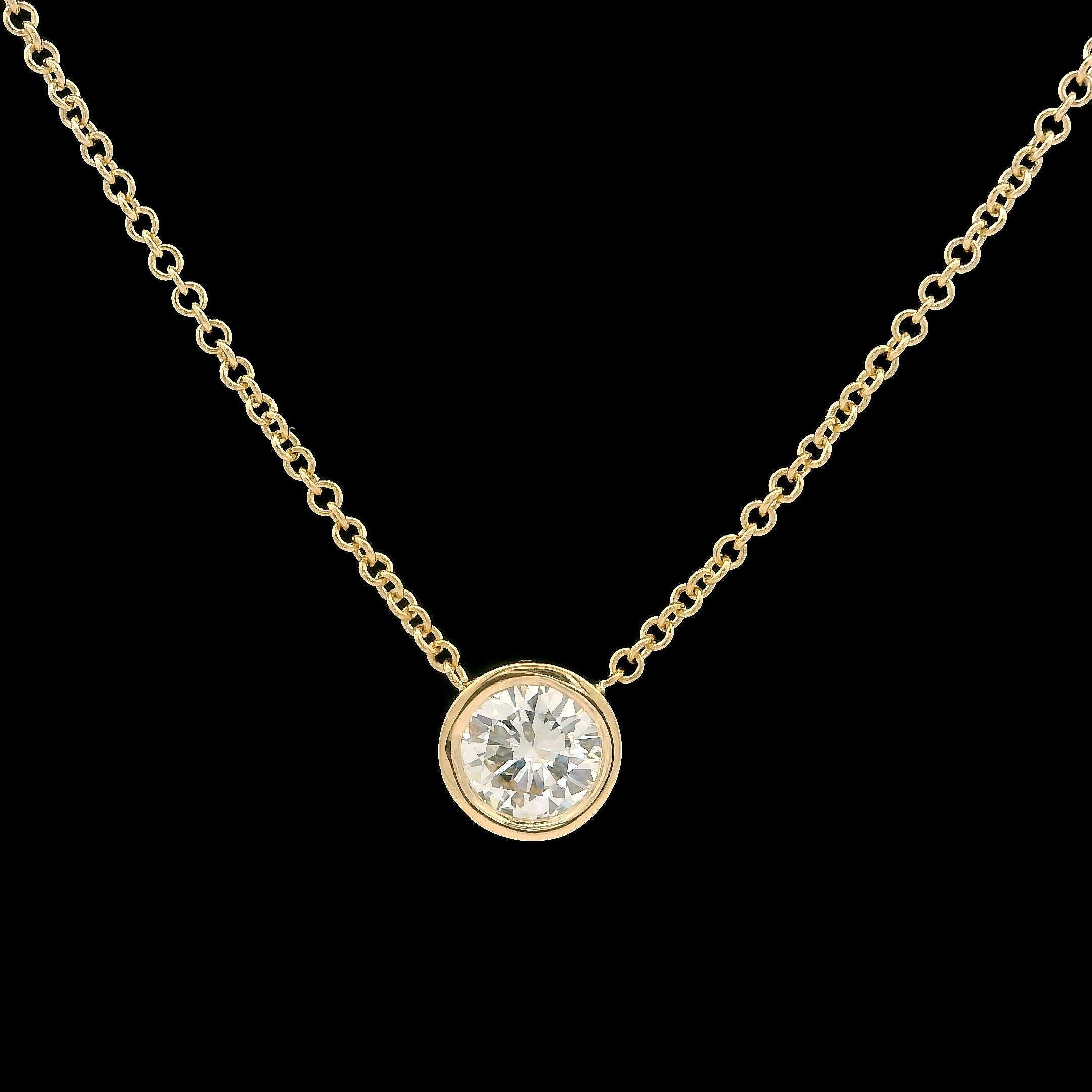 Klassische 14k Gelbgold 0,29ctw Diamant Lünette Solitär Halskette Anhänger (Brillantschliff) im Angebot