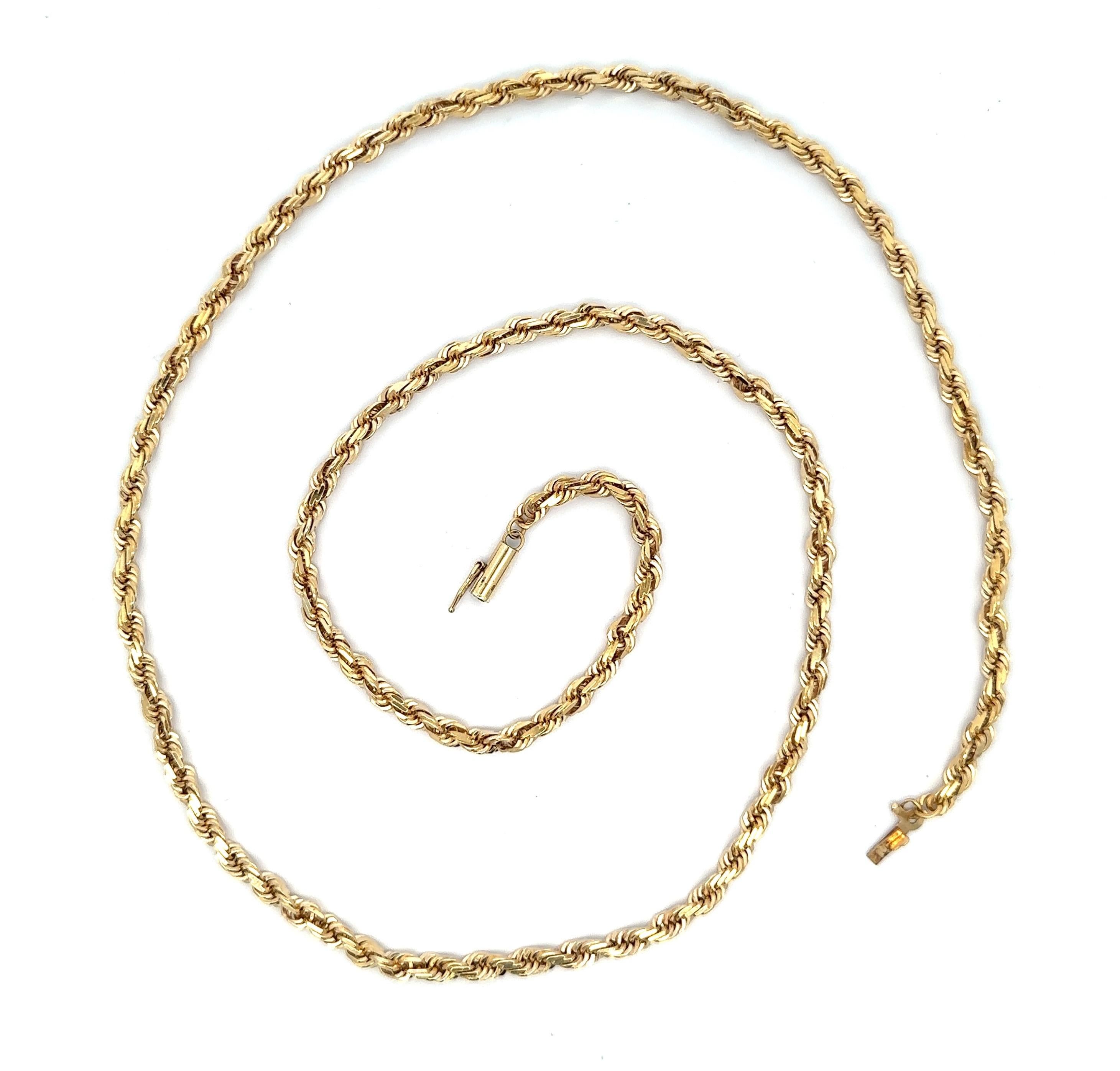 Collier classique en or jaune 14k avec chaîne à maillons en corde solide de 24 pouces et fermoir en forme de tonneau en vente 2