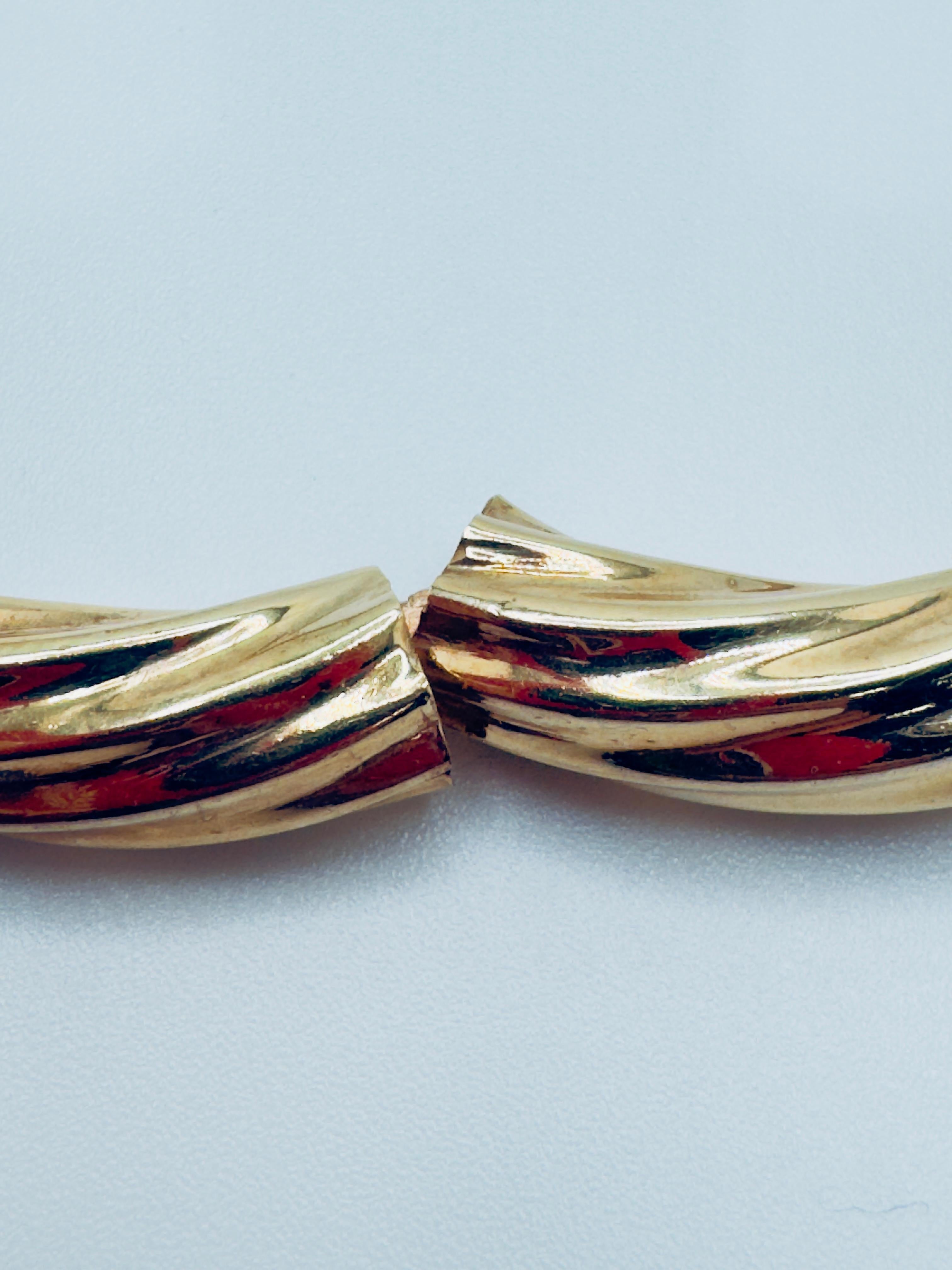 Pulsera clásica de oro amarillo de 14 quilates Cable Twist en venta 3
