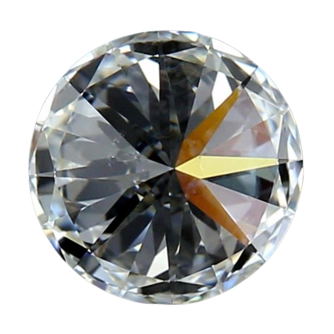 Classic 1.62ct Triple Excellent Ideal Cut Round-Shaped Diamond - IGI Certified For Sale 1