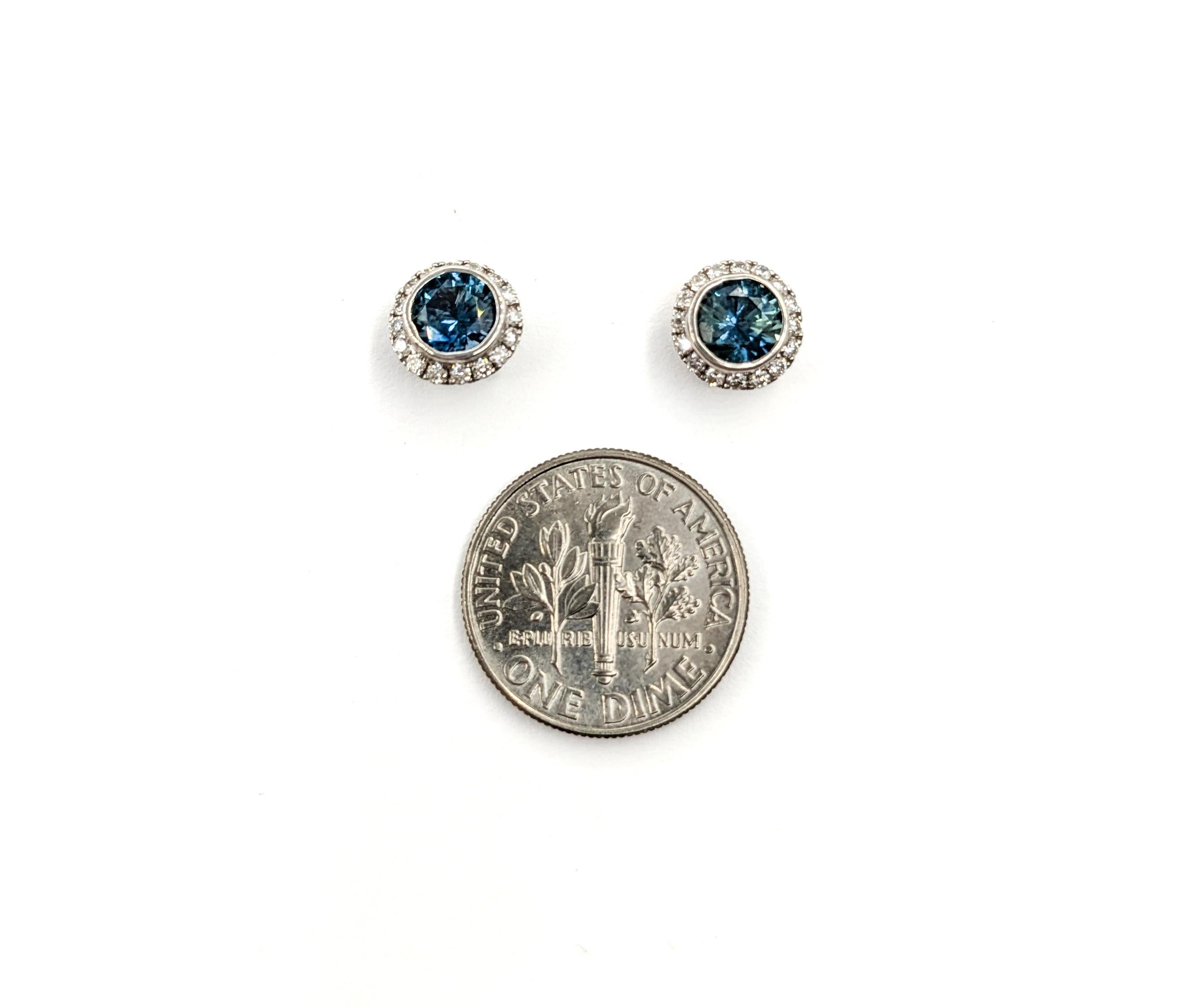 Orecchini classici con zaffiro Montana e diamanti a raggiera da 1,63 ct. in oro bianco in vendita 2