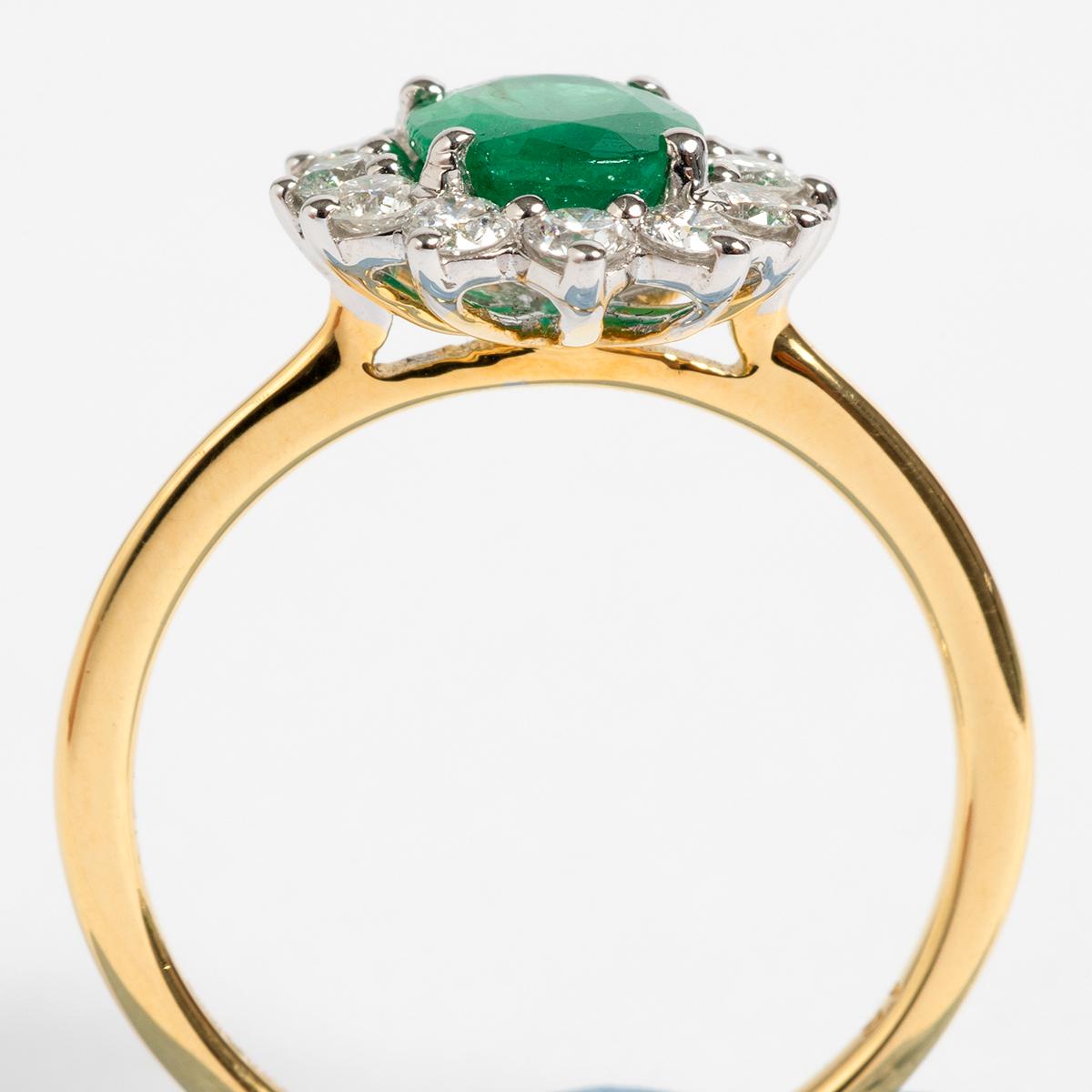Round Cut Classic 18 Carat Emerald & Diamond Cluster Ring For Sale