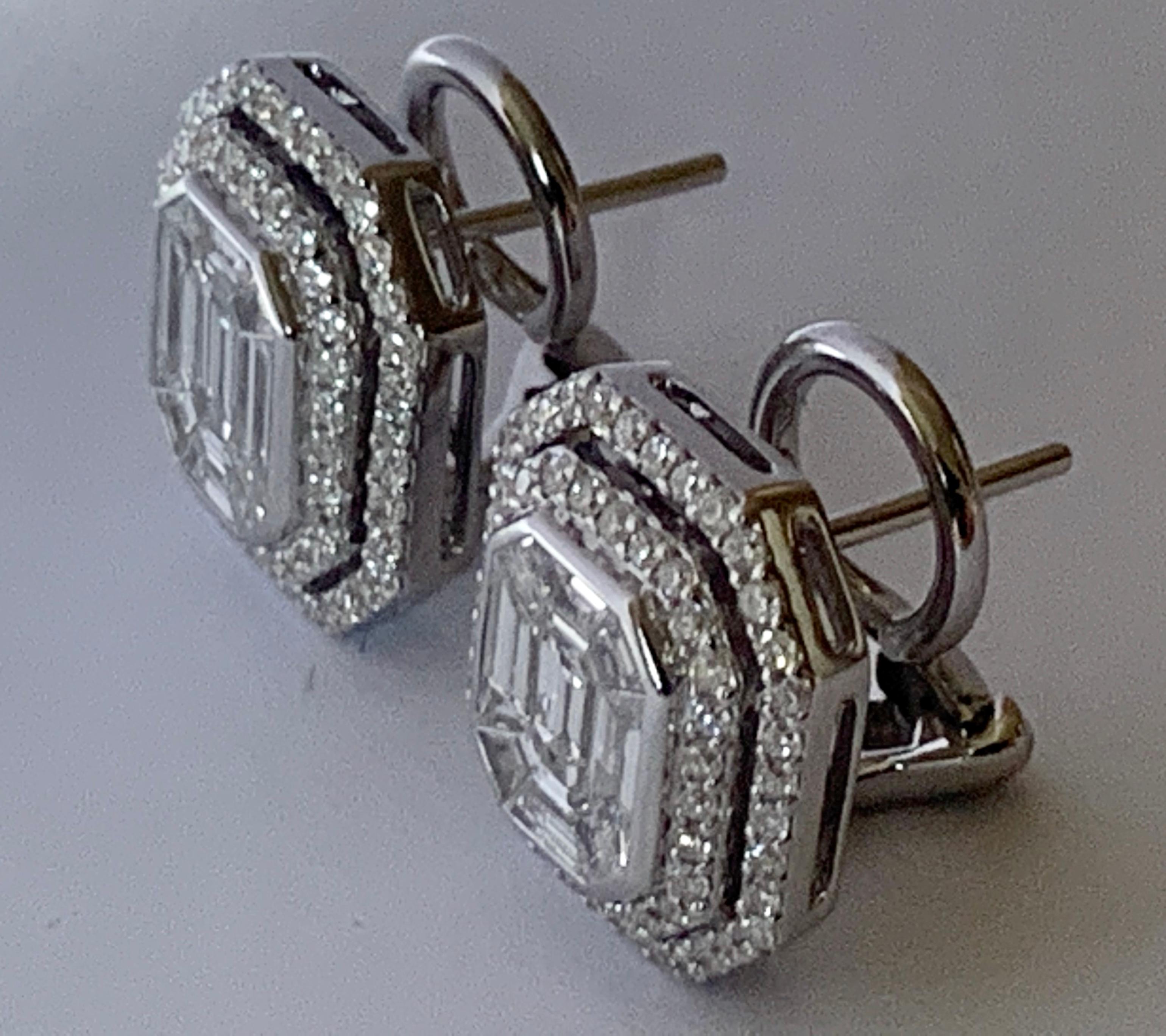 Classic 18 Karat Gold Emerald Cut Illusion Set Cluster Earrings 5