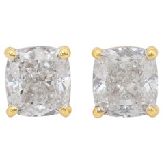 Classic 1.85ct Diamonds Stud Earrings in 18k Yellow Gold - IGI Certified