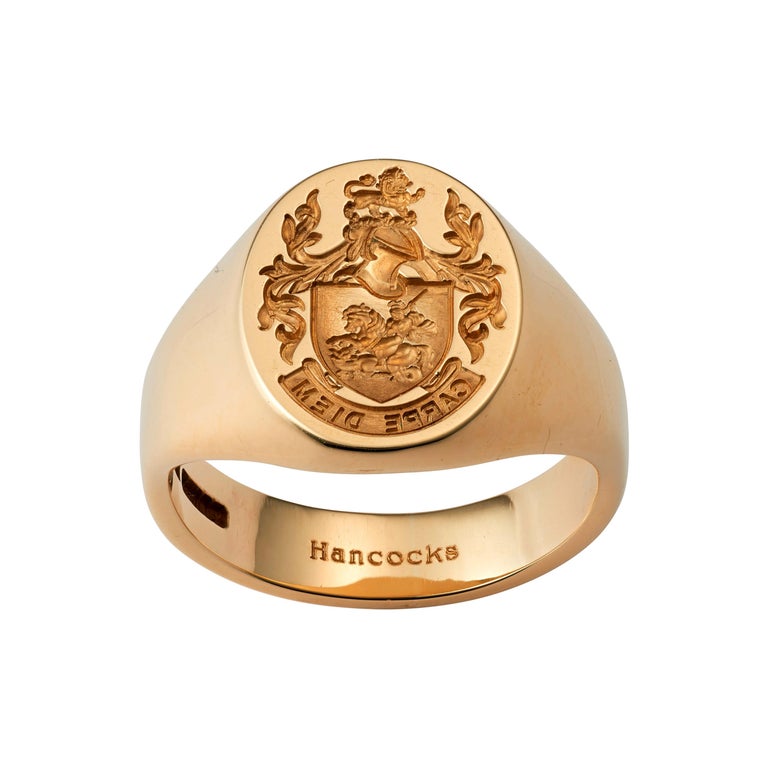 Classic 18 Carat Yellow Gold Oxford Oval Ring by Hancocks For
