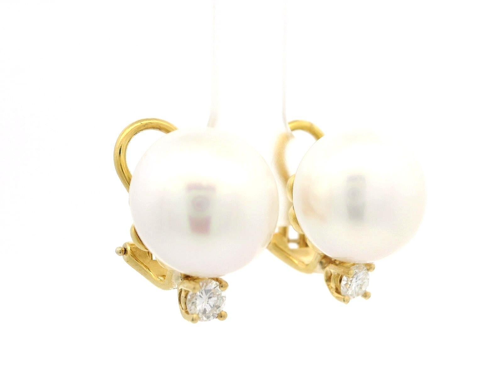 Classic 18k Gold 13mm Large Pearls w/ 0.40ctw Diamond Button Clip On Earrings For Sale 5