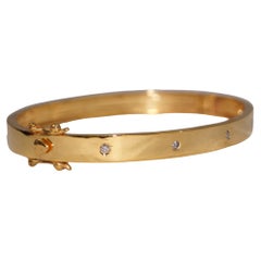Bracciale classico a cerniera in oro 18 carati con 5 diamanti